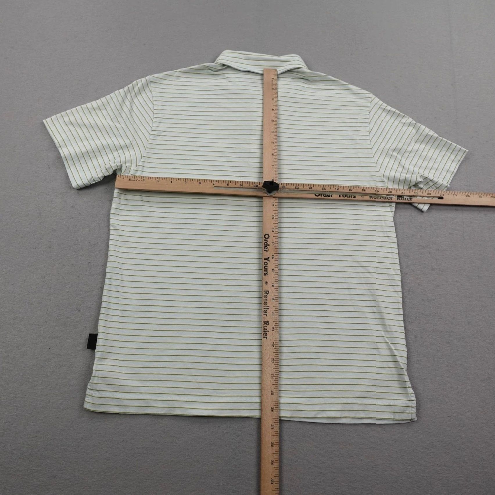 Patagonia Patagonia Polo Shirt Mens Medium Green Striped Pocket Organic Cotton Lightweight Size US M / EU 48-50 / 2 - 5 Thumbnail