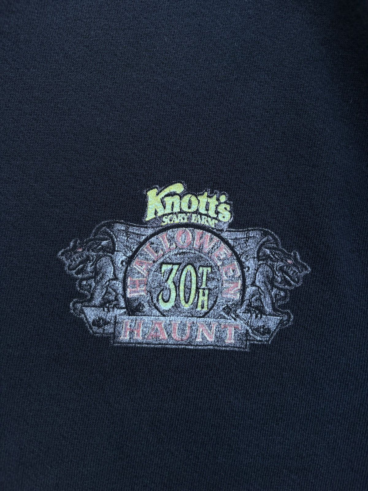 Expert Horror × Vintage Vintage 2002 Knotts Scary Farm Halloween Haunt Sweater Sz. L Size US L / EU 52-54 / 3 - 6 Thumbnail