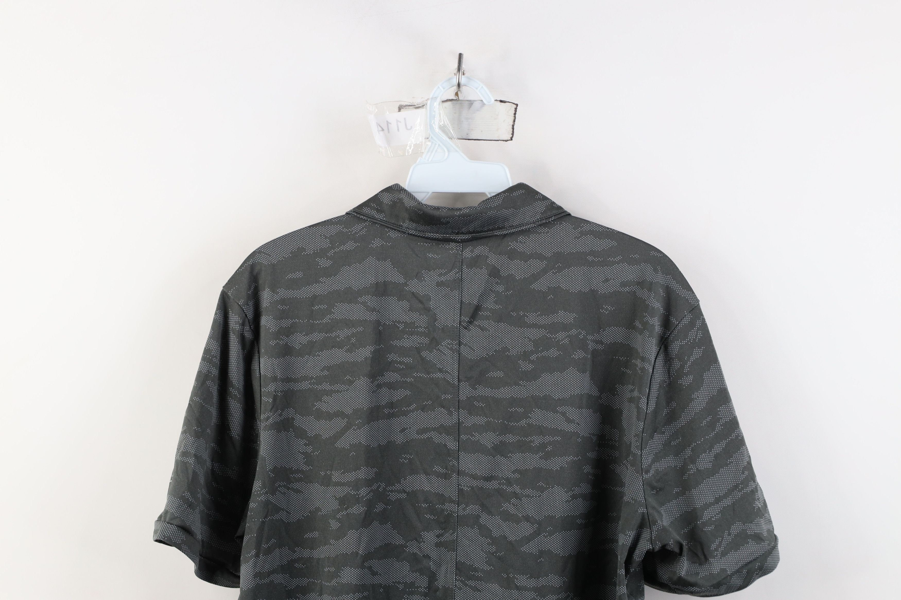 Nike Nike Scott Mini Swoosh Camouflage Knit Golf Polo Shirt Gray Size US M / EU 48-50 / 2 - 11 Thumbnail