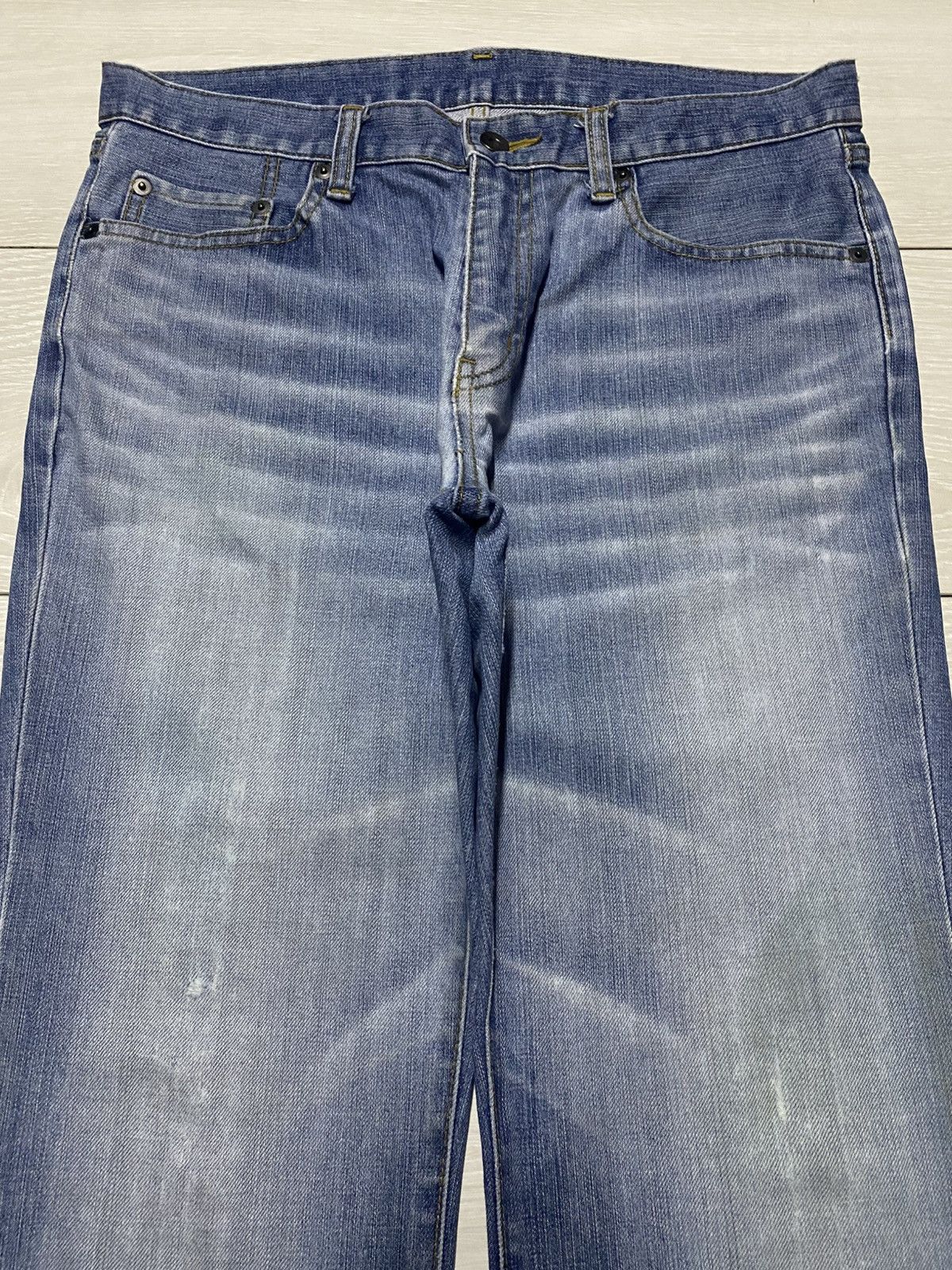 Uniqlo Vintage Japanese Brand Uniqlo Faded Wash Flare Jeans Size US 33 - 3 Thumbnail