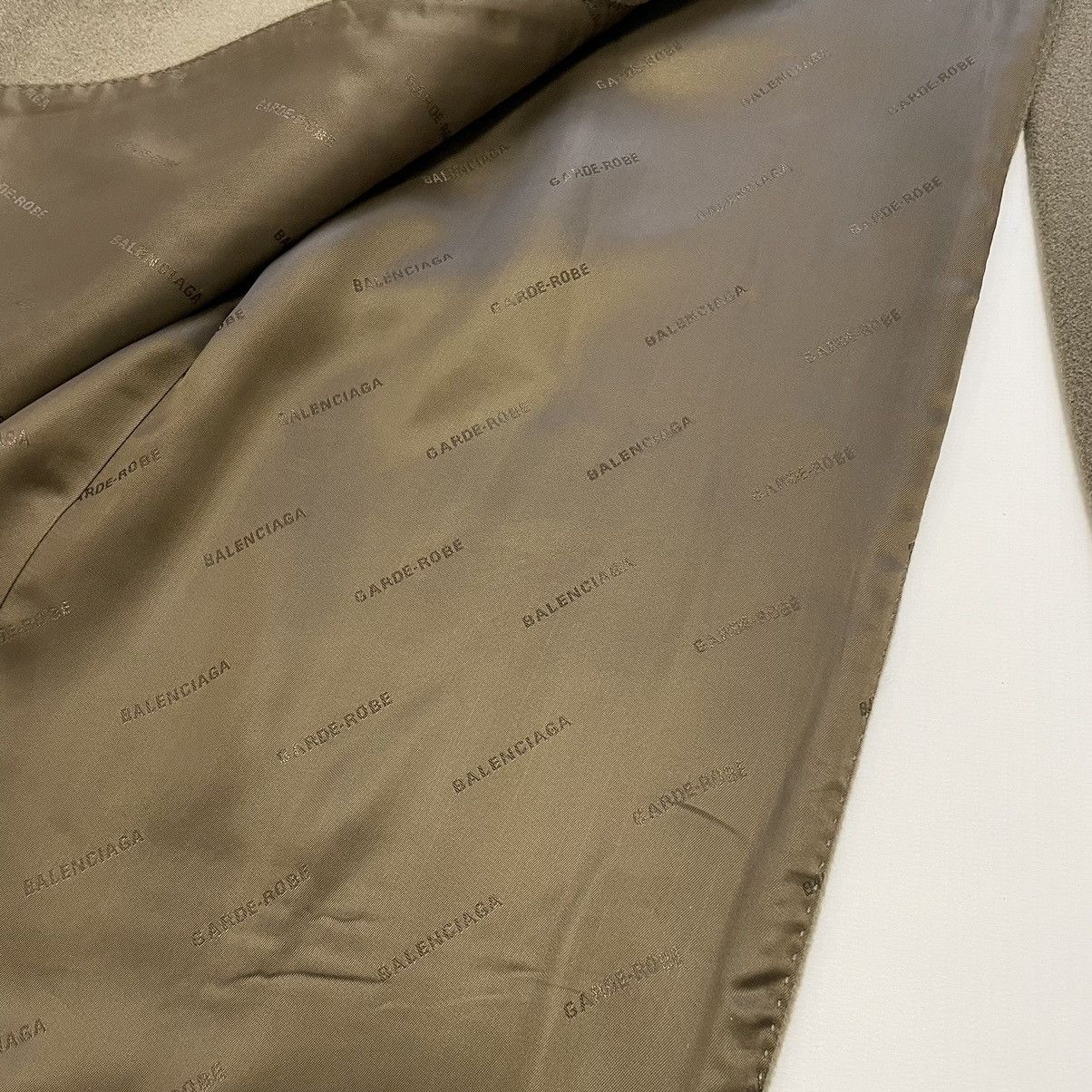 Balenciaga Fawn Brown Wool ‘Hourglass’ Overcoat Size US M / EU 48-50 / 2 - 16 Thumbnail