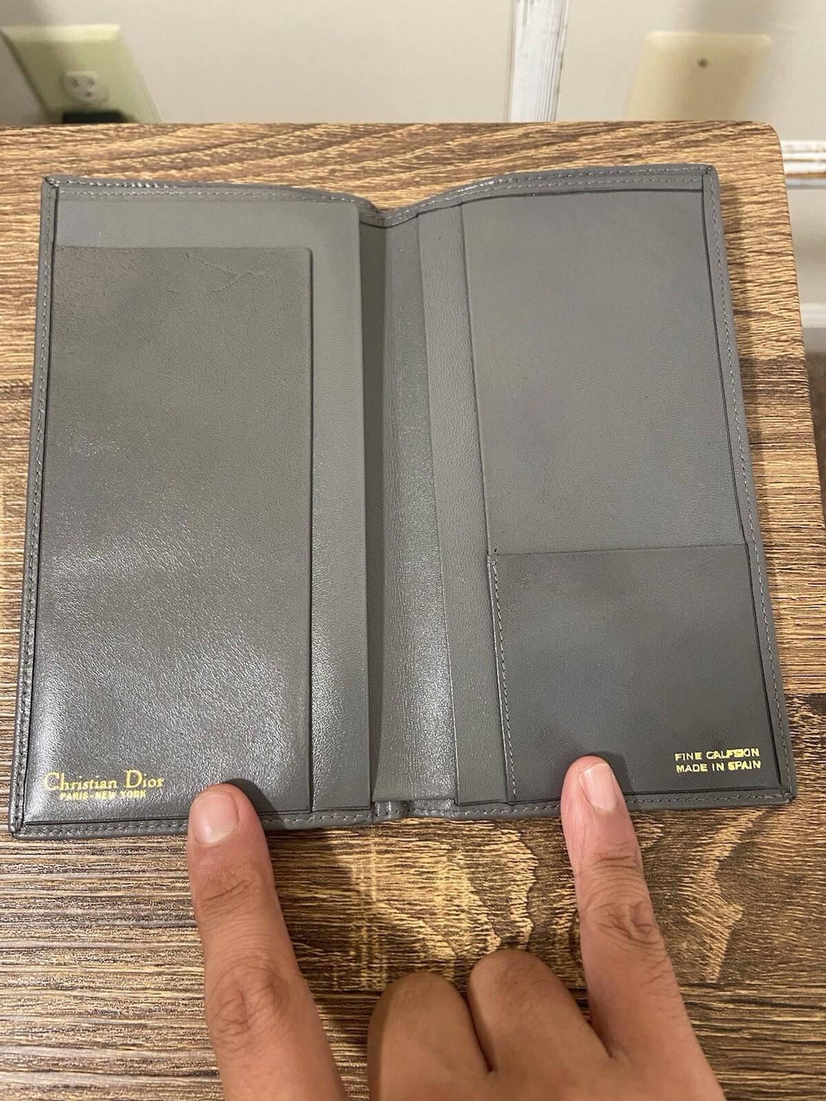 Dior 3piece Dior gray leather cigarette case + short/long wallets Size ONE SIZE - 11 Thumbnail