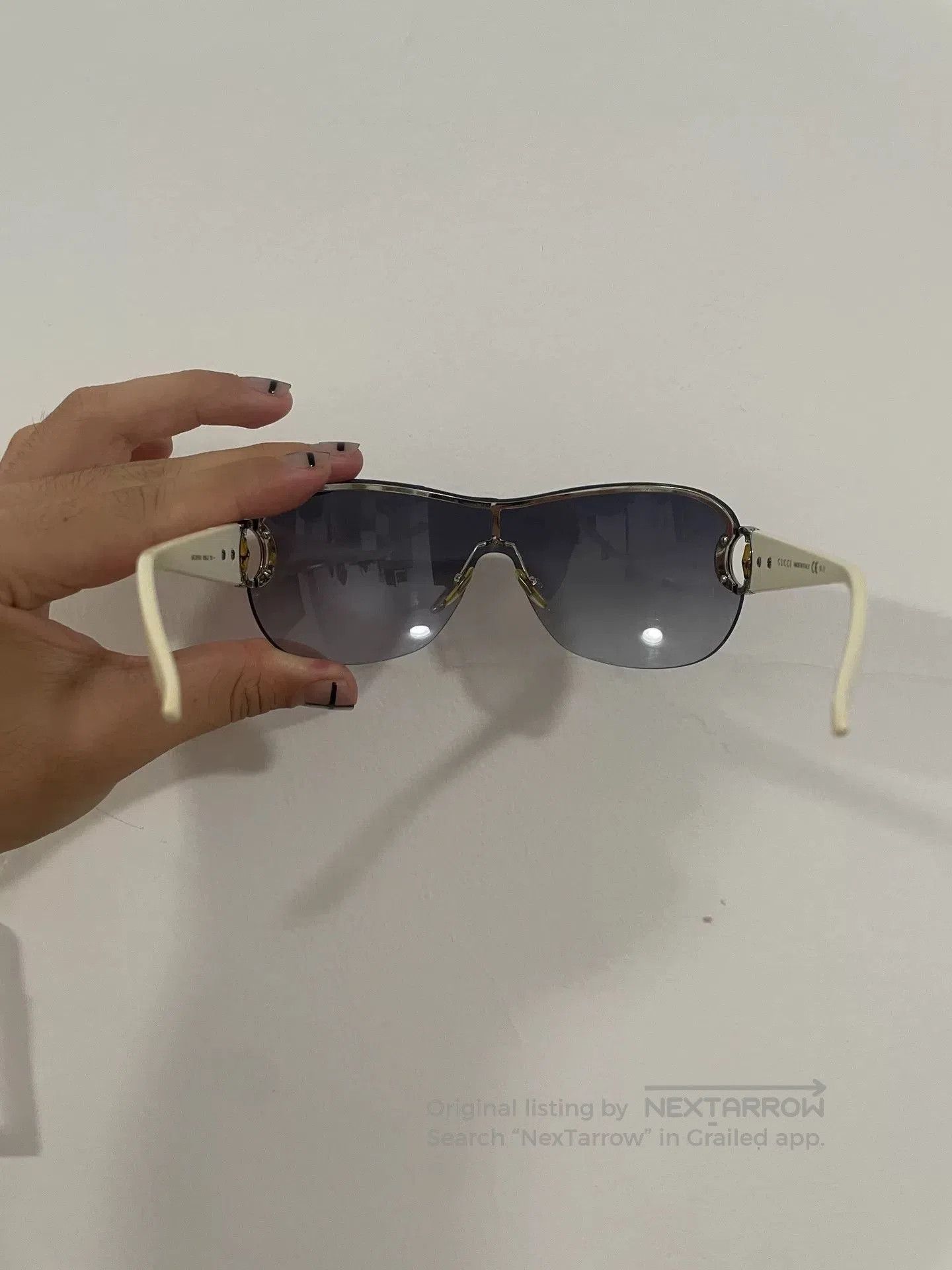 Gucci Gucci Vintage Y2K Sunglasses with Purple Lenses. Size ONE SIZE - 2 Thumbnail