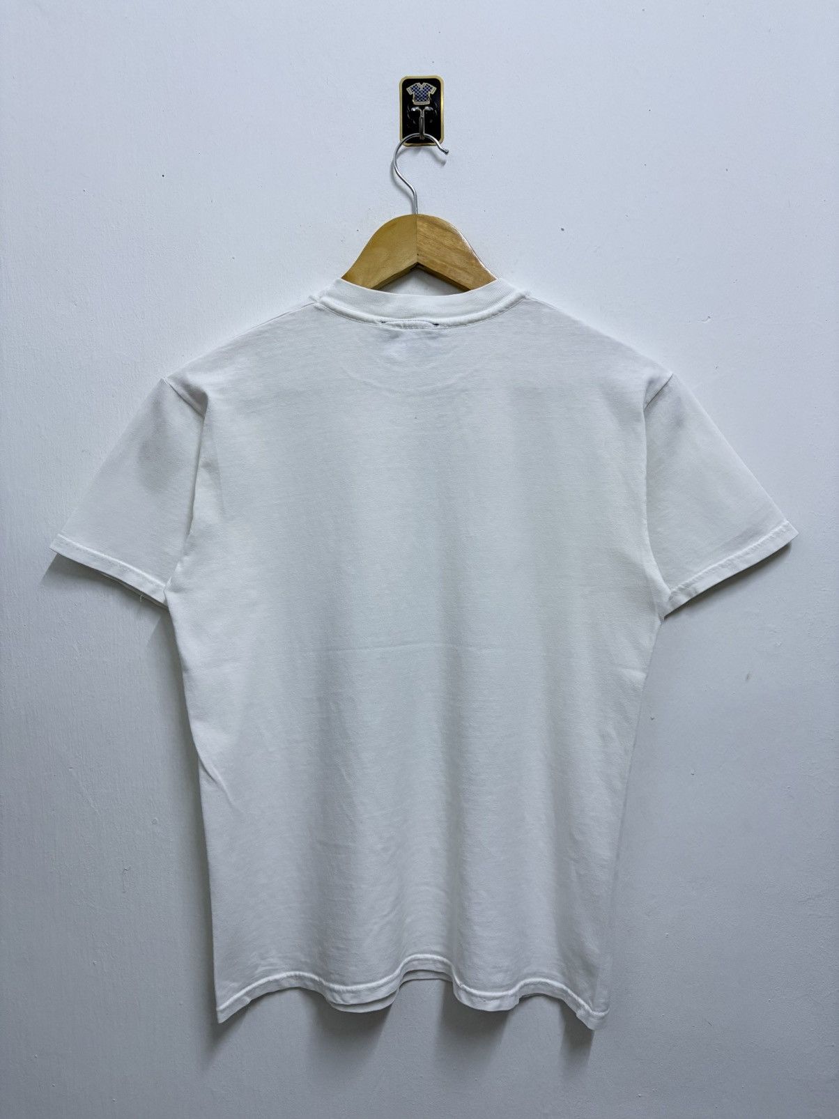 POP MAGAZINE Vintage 90's Low Rider - Kendall Jenner Portrait T-Shirt Size US S / EU 44-46 / 1 - 2 Thumbnail