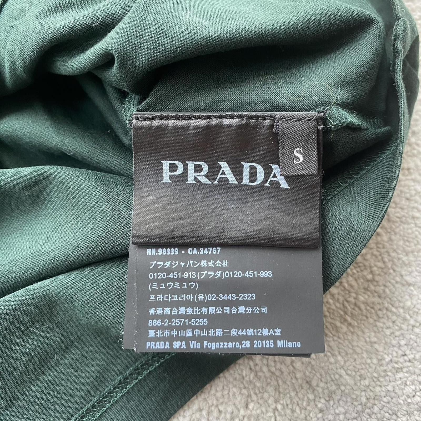 Prada Prada Green Pocket Polo Shirt Size US S / EU 44-46 / 1 - 4 Thumbnail