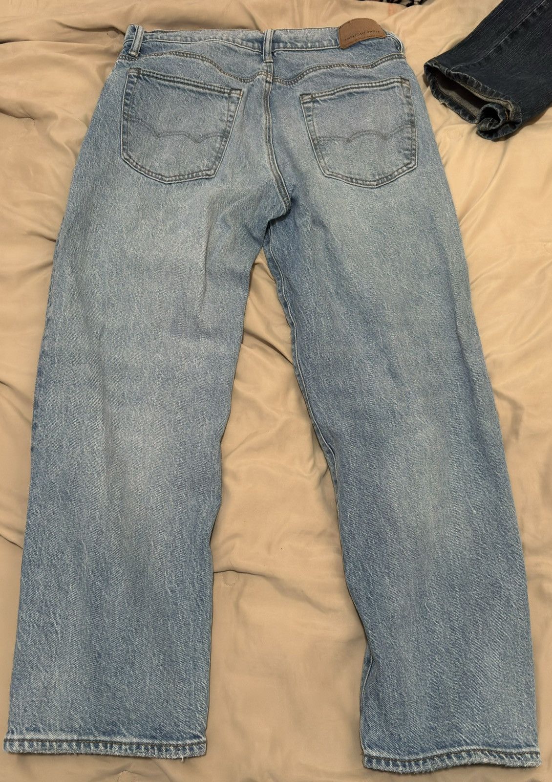 American Eagle Outfitters Light blue American eagle jeans Size US 32 / EU 48 - 2 Thumbnail