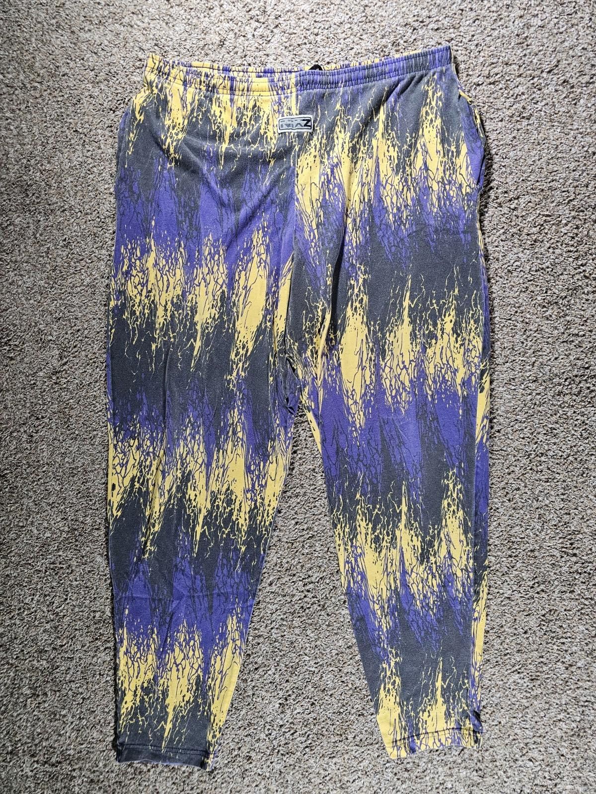 Nixon NIXZ Purple black yellow Lakers Colors lounge pants Large Size US 34 / EU 50 - 1 Thumbnail