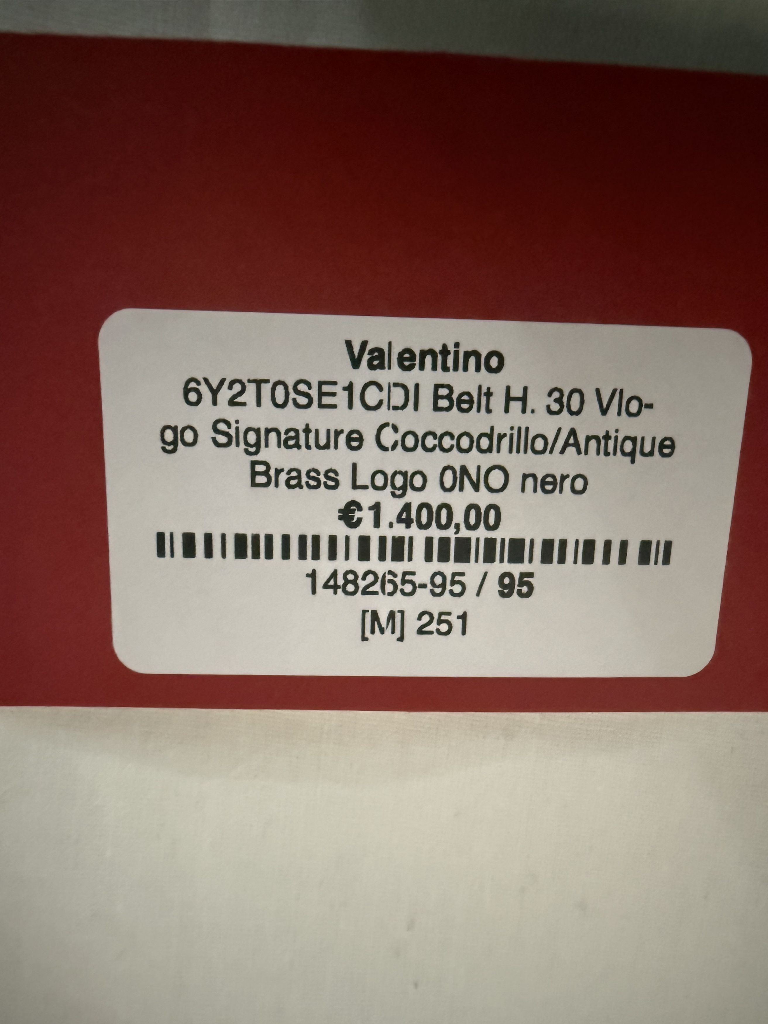 Valentino Crocodile Leather Valentino V-Logo Size 32 - 15 Thumbnail