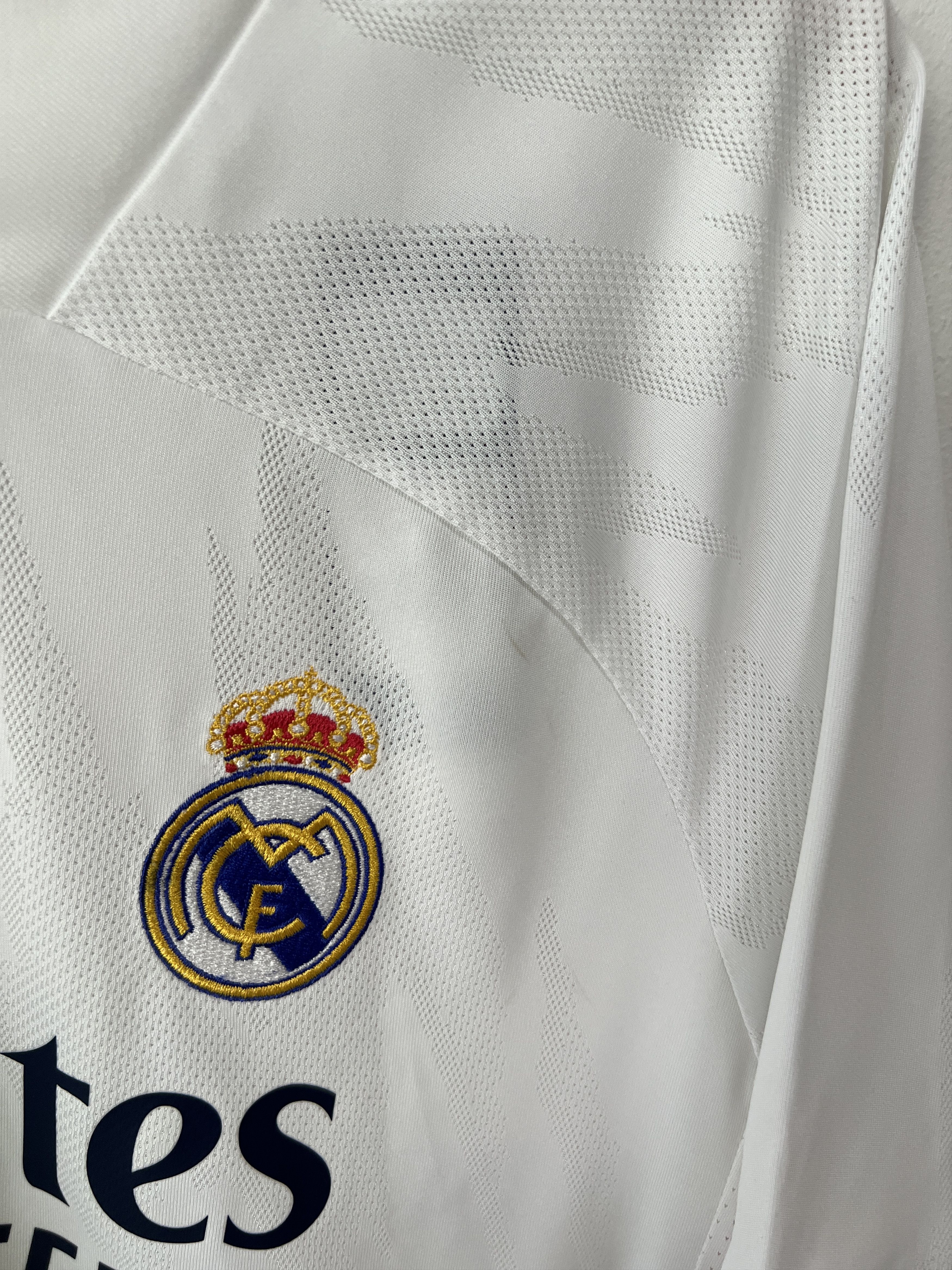 Adidas (L) Real Madrid 2020-21 Home Shirt Kroos #8 (NEW) Kit Size US L / EU 52-54 / 3 - 7 Thumbnail