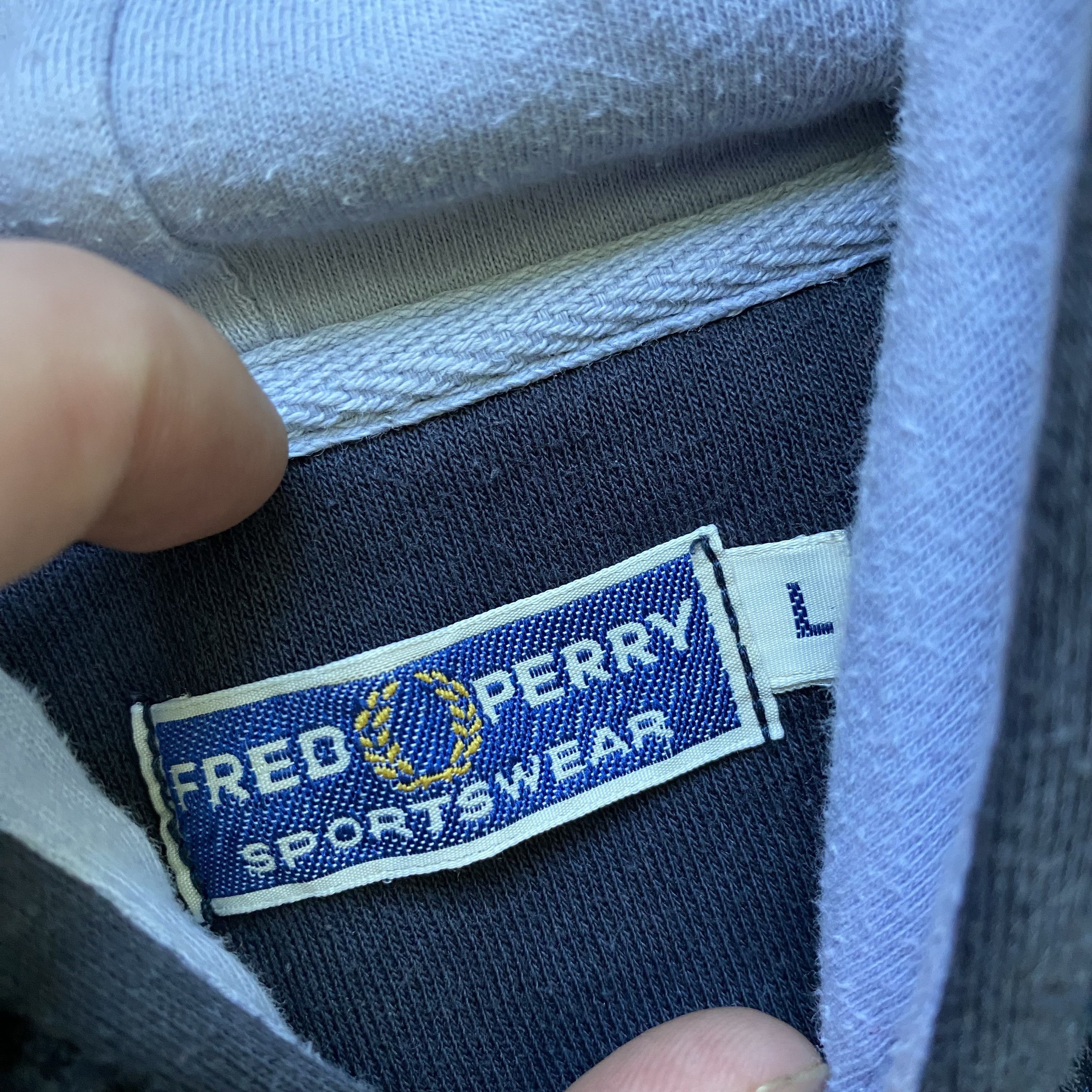 Fred Perry 🫐 Vintage 80-90s Fred Perry boxy hoodie Center logo Size US M / EU 48-50 / 2 - 6 Thumbnail