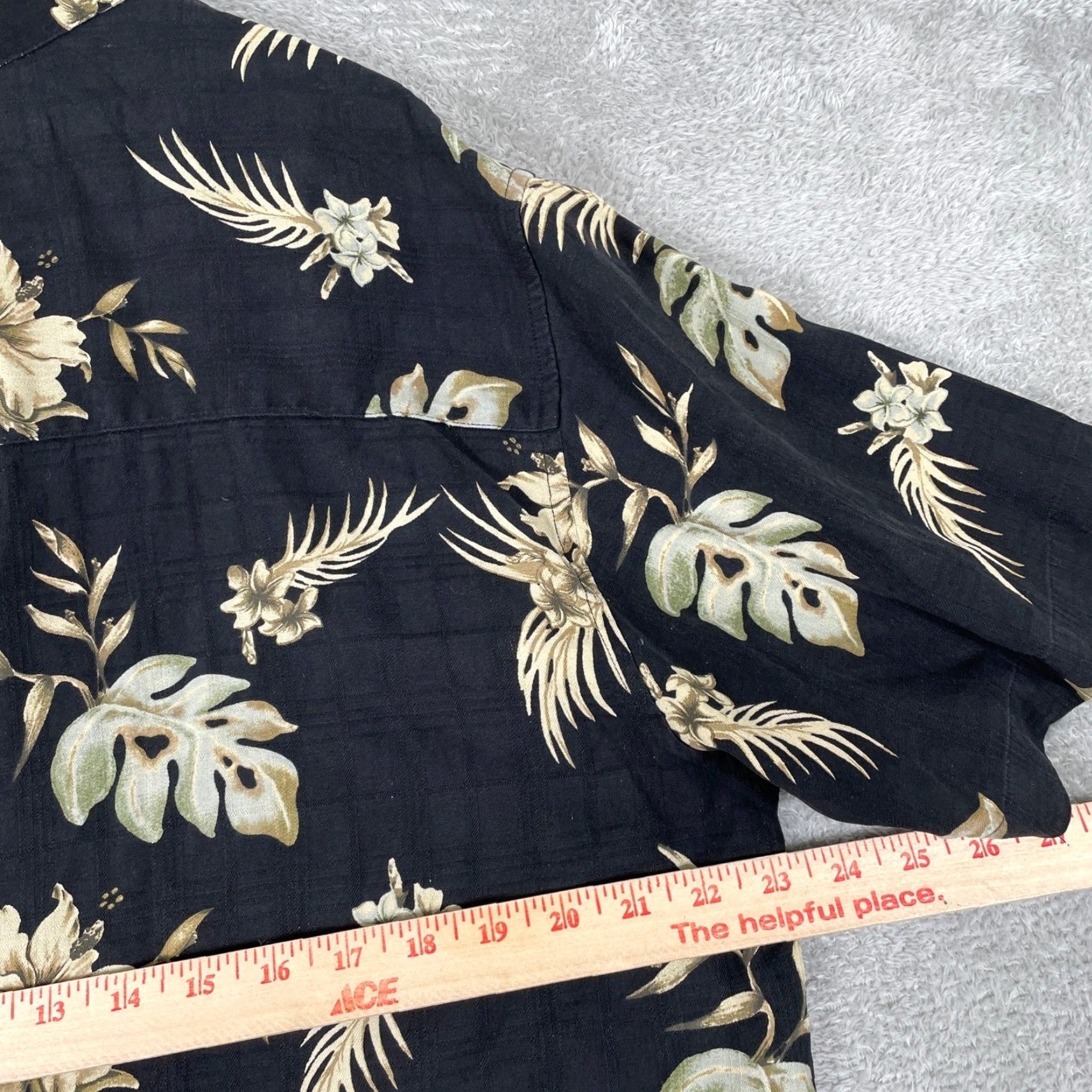 Paradise Paradise Collection by Cezani Silk Floral Tropical Aloha Hawaiian Shirt Mens L Black Button-Up Short Sleeve Size US L / EU 52-54 / 3 - 4 Thumbnail