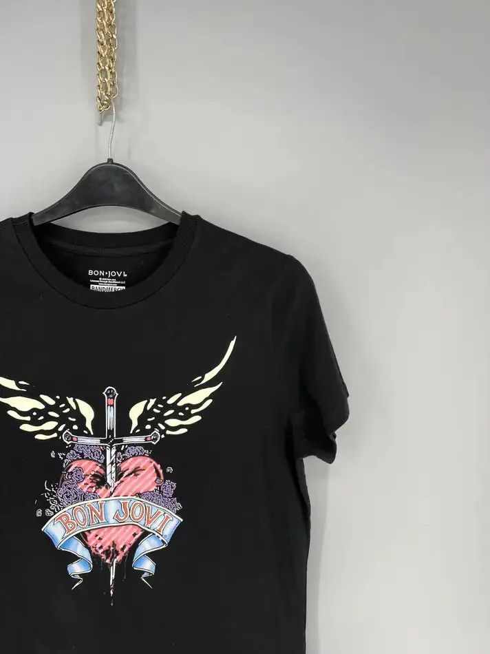 Band Tees VINTAGE BON JOVI BAND TEE 2020 Size US M / EU 48-50 / 2 - 5 Thumbnail