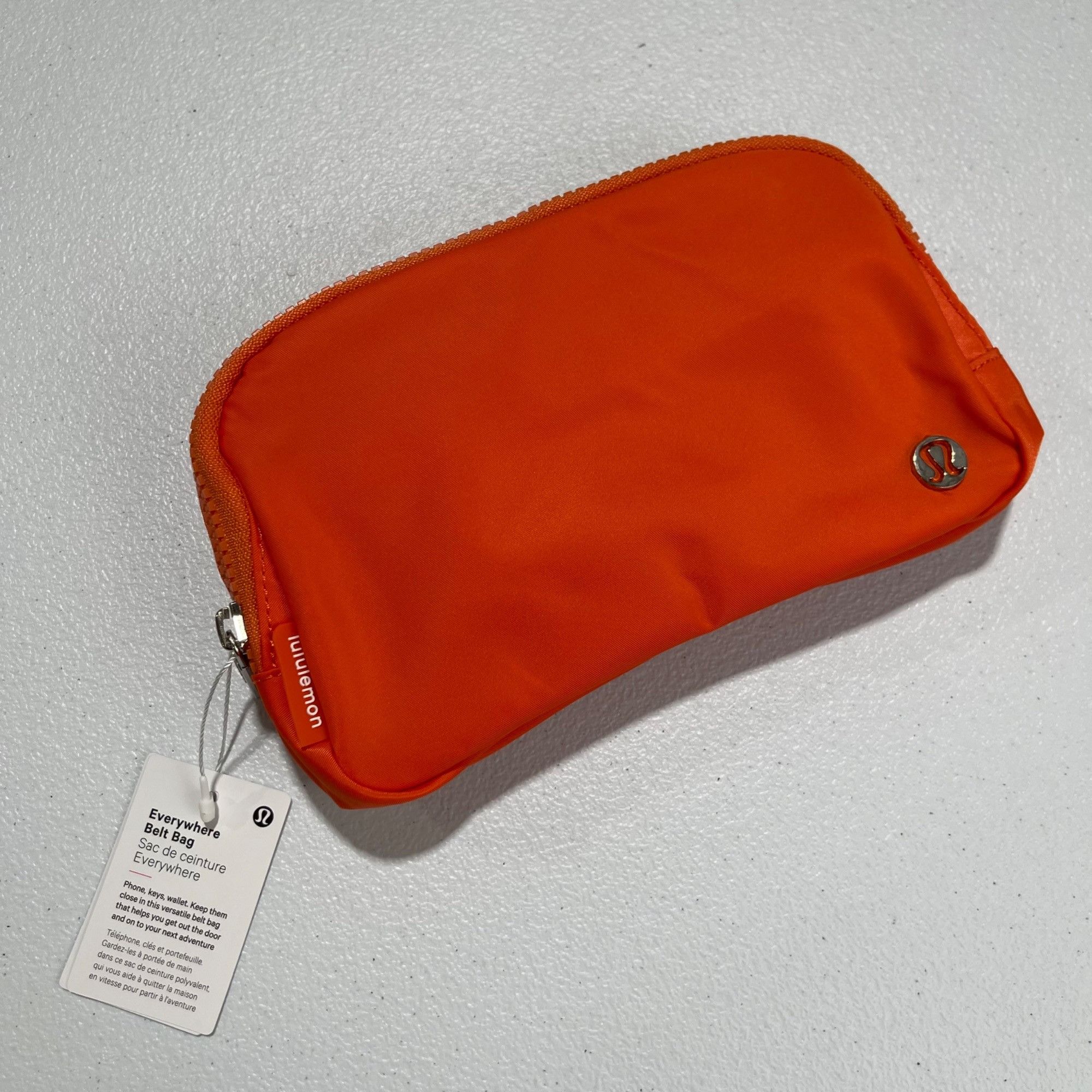 Lululemon NWT LULULEMON EVERYWHERE BELT BAG 1L - ORANGE Size ONE SIZE - 2 Thumbnail