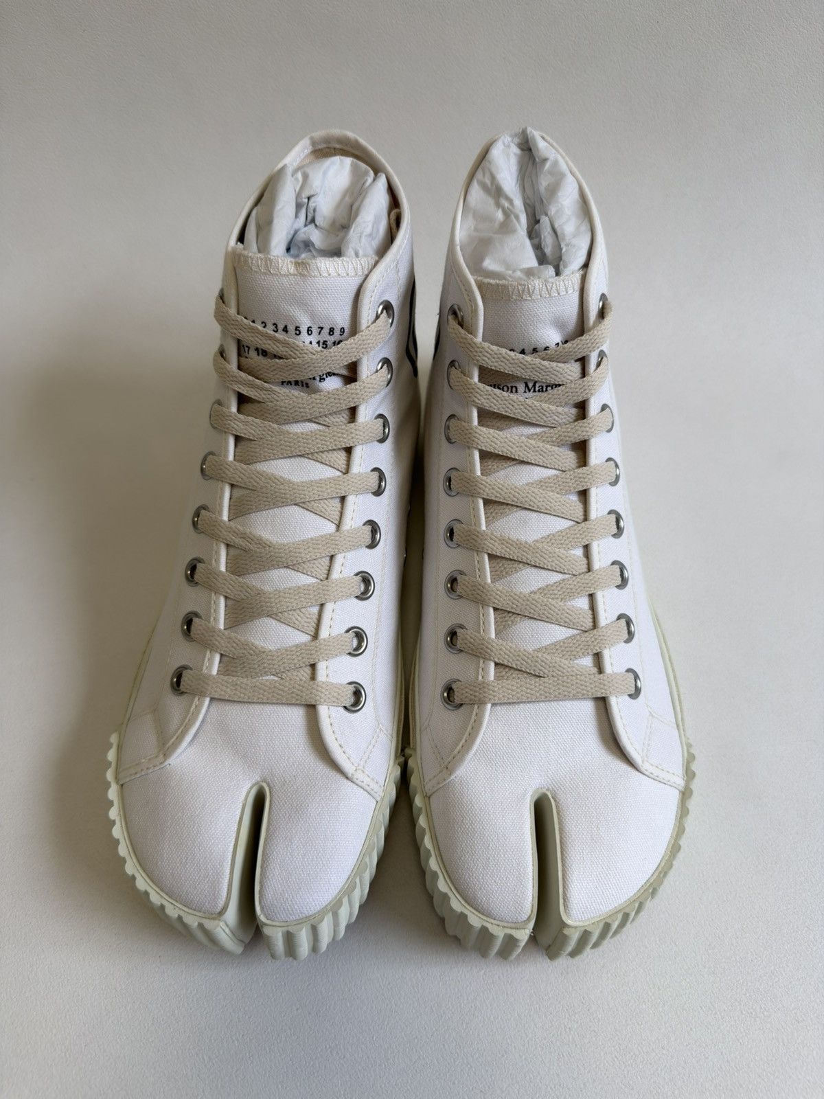 Maison Margiela White Canvas High Top Tabi Sneakers Size US 9 / EU 42 - 6 Thumbnail