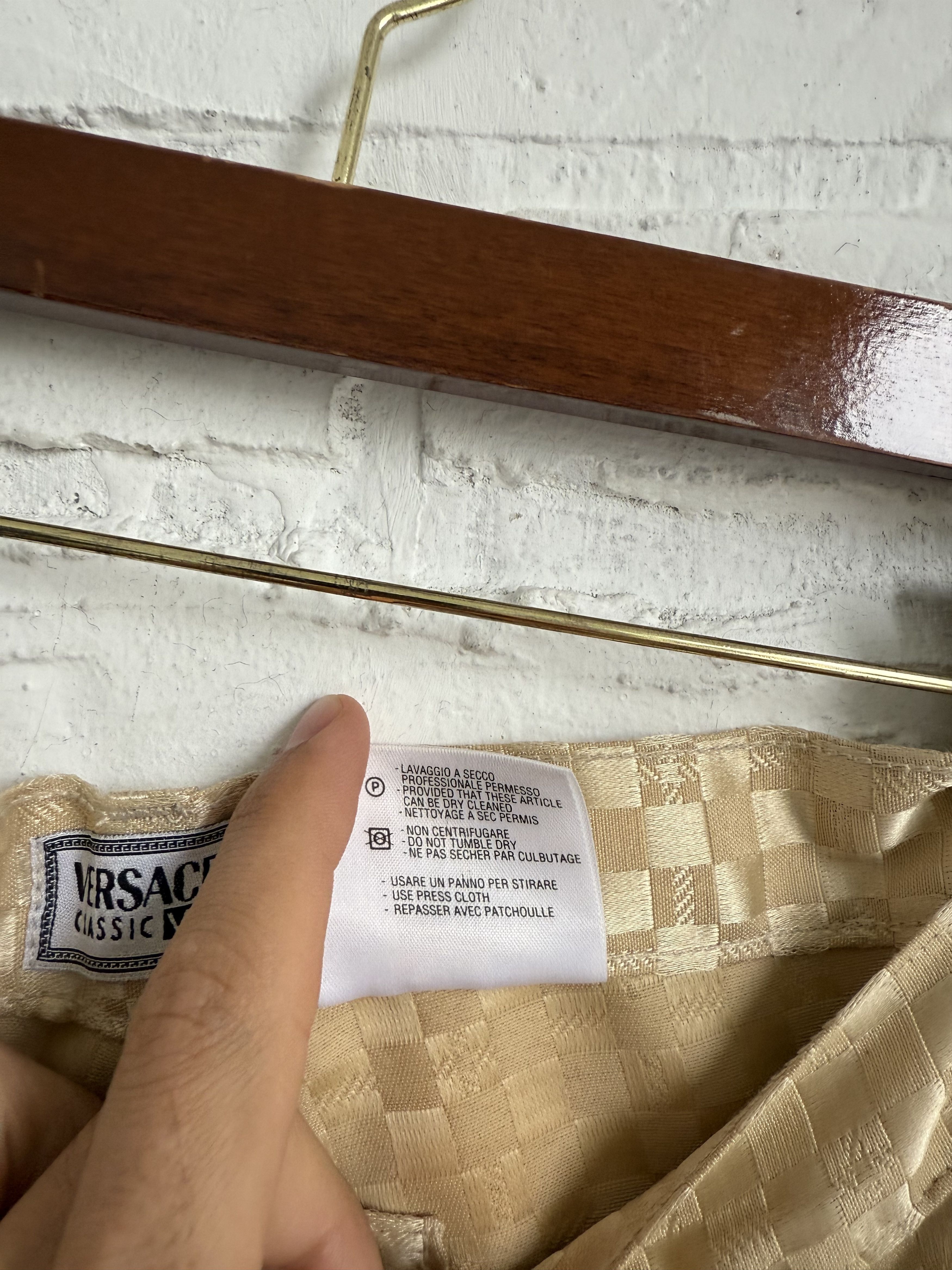 Versace Vintage Versace V2 Satin Checkerboard gold Pants Size US 32 / EU 48 - 4 Thumbnail