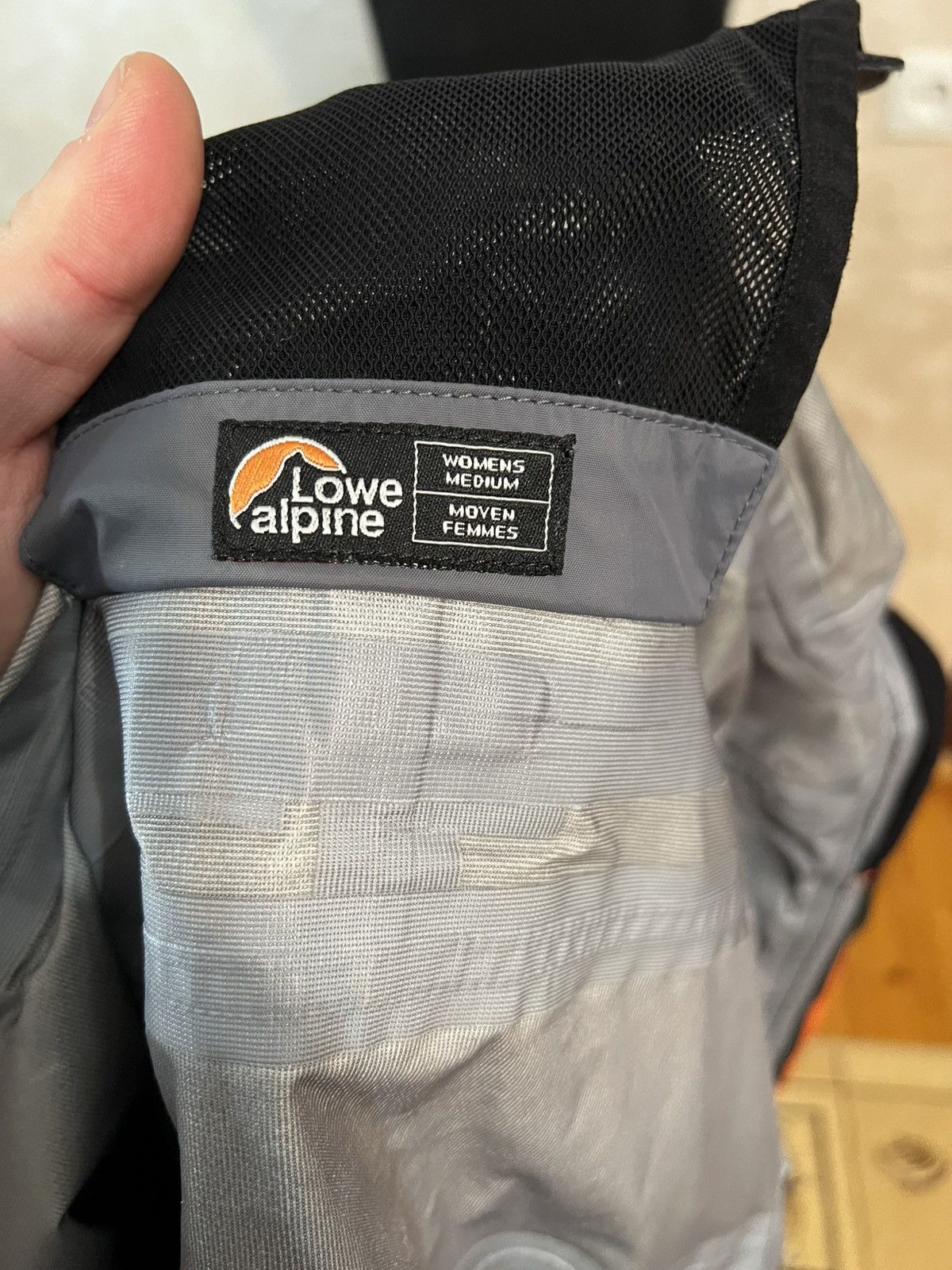Goretex Lowe Alpine Jacket Waterproof Outdoor size M Size M / US 6-8 / IT 42-44 - 6 Thumbnail