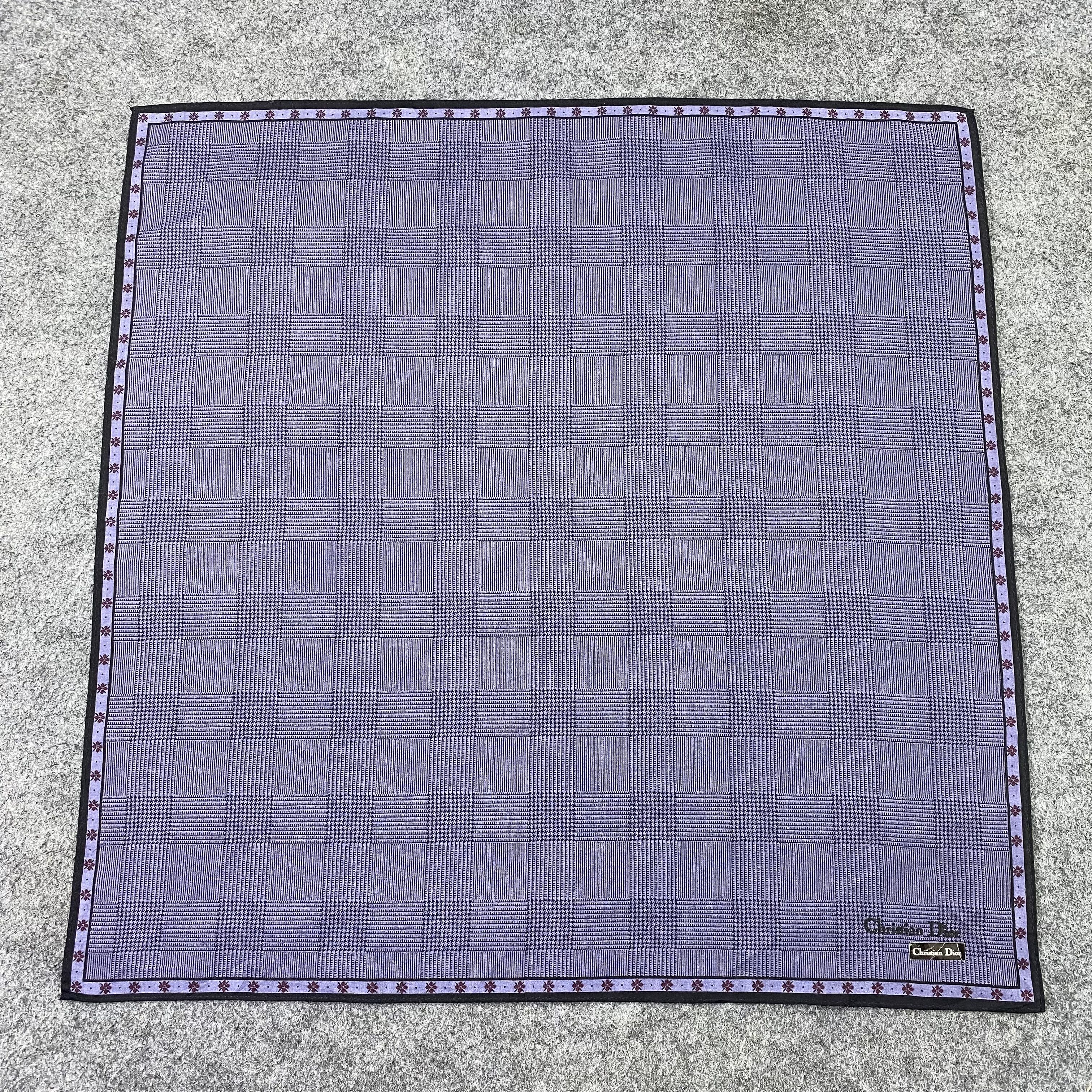 Designer Christian Dior Handkerchief / Bandana / Neckerchief-B1009 Size ONE SIZE - 3 Thumbnail