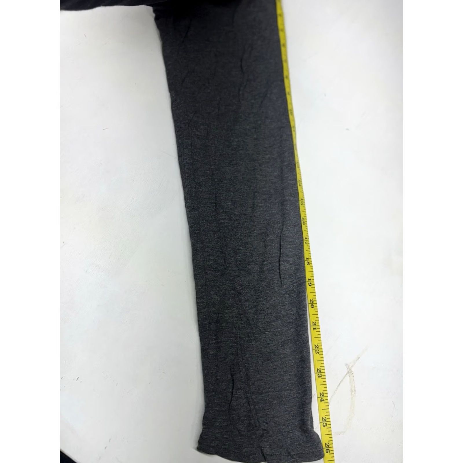 Vince Vince Hoodie Mens XL Gray 100% Cotton Thermal Knit Lightweight Pullover Button Closure Long Sleeve Casual Sportswear Size US XL / EU 56 / 4 - 5 Thumbnail