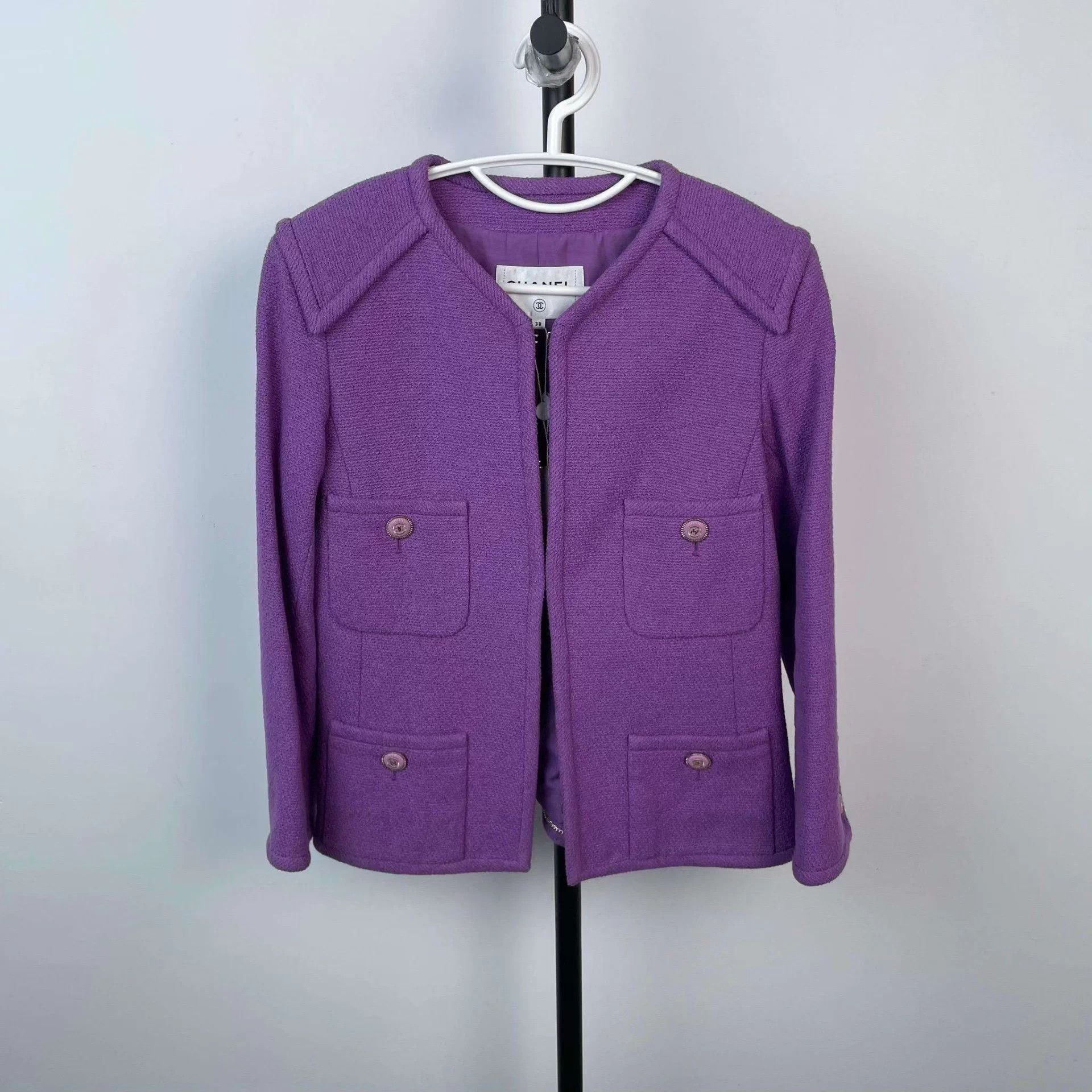 Chanel Chanel Tweed Jacket Purple 38 Size S / US 4 / IT 40 - 1 Thumbnail