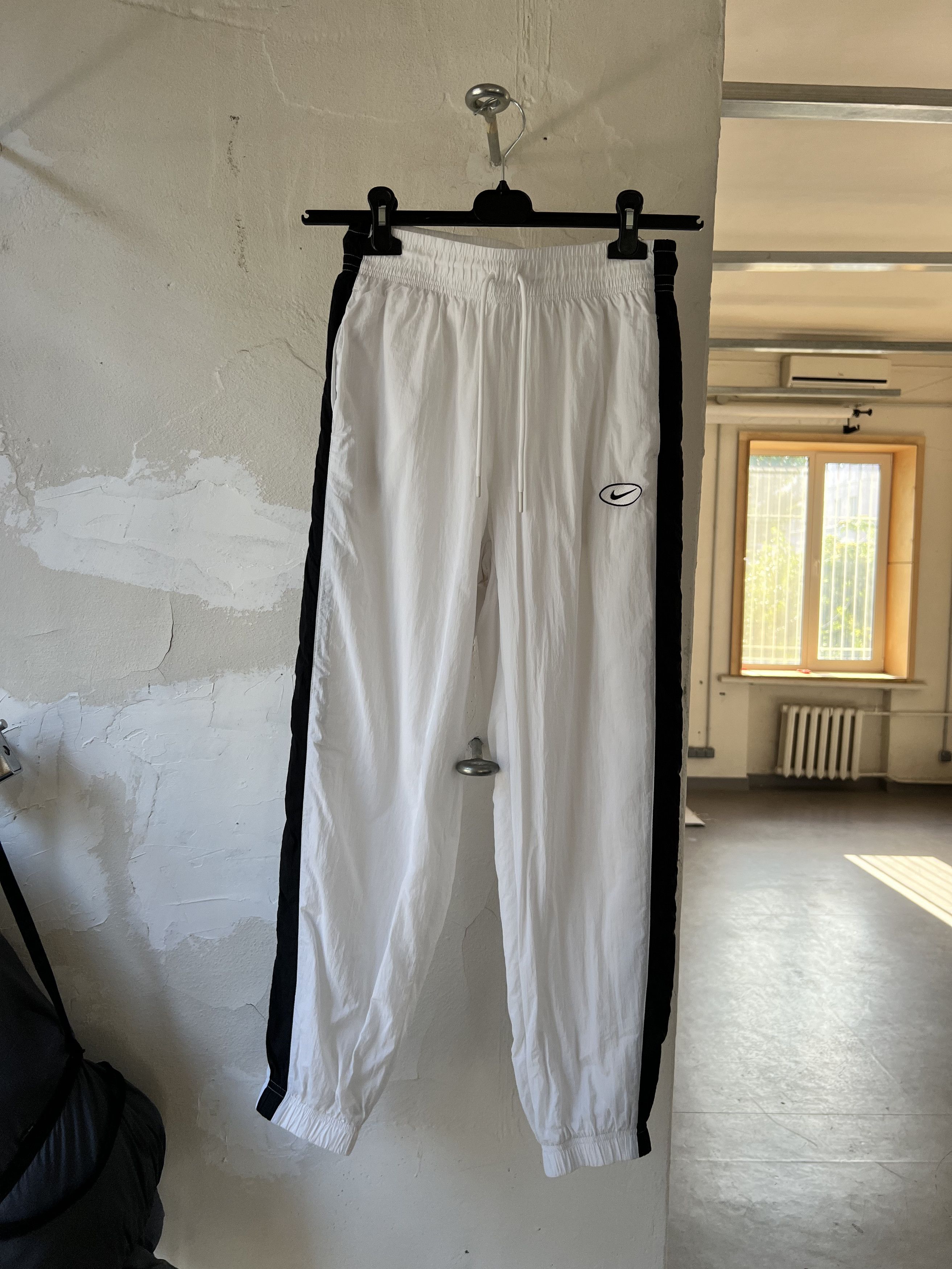 Nike Nike Striped Nylon y2k Sport Pants Size US 30 / EU 46 - 1 Thumbnail