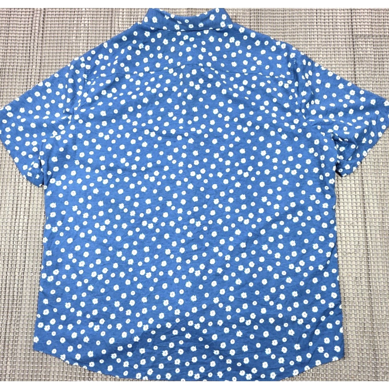 Southern Tide Southern Tide Button-Up Shirt XL Blue Floral Nylon/Spandex Poppin Poppies Sport Shirt Men Regular Lightweight (2010s) Size US XL / EU 56 / 4 - 6 Thumbnail