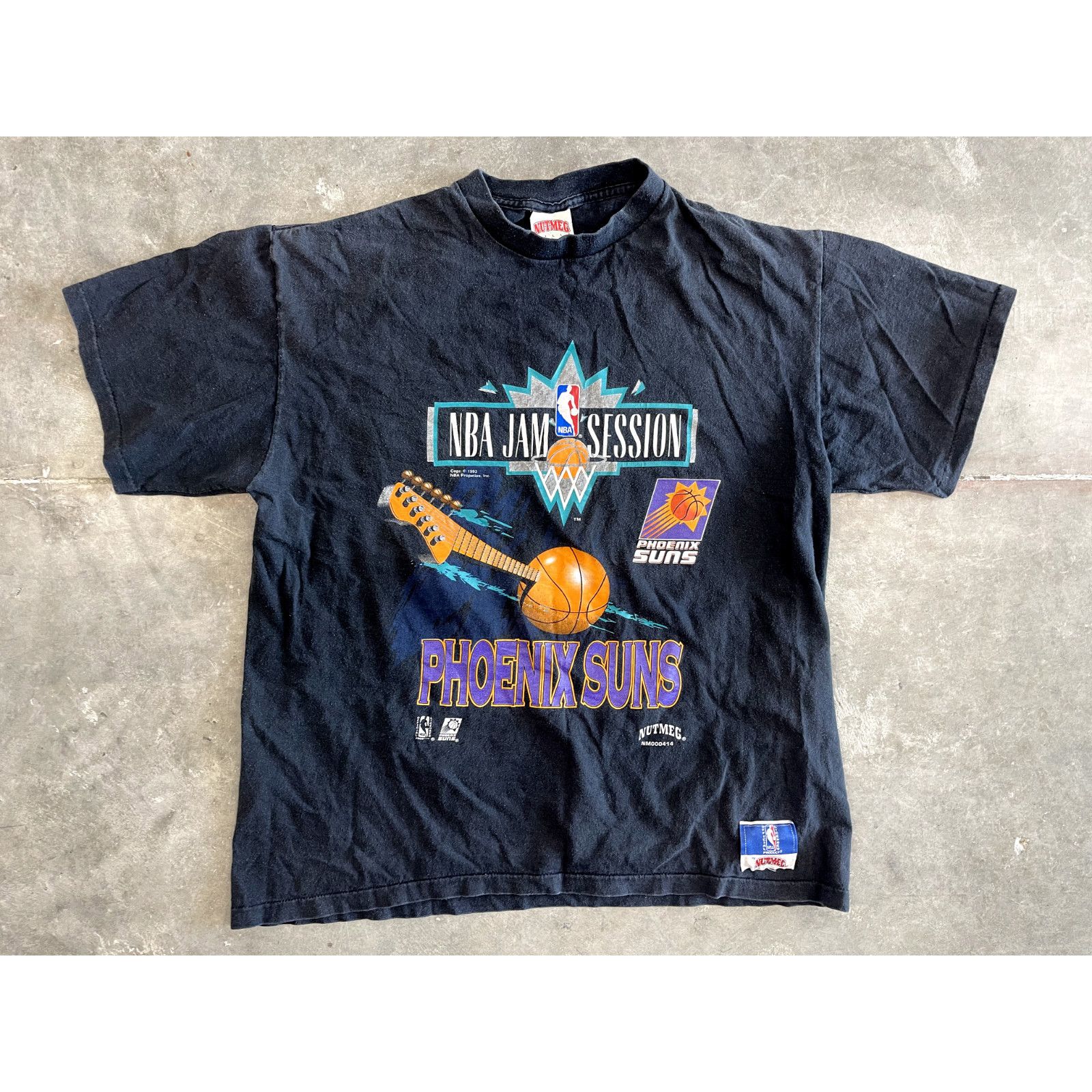 Other VTG 1994 PHOENIX SUNS NUTMEG NBA JAM SESSION TOUR SHIRT SING Size US L / EU 52-54 / 3 - 3 Thumbnail
