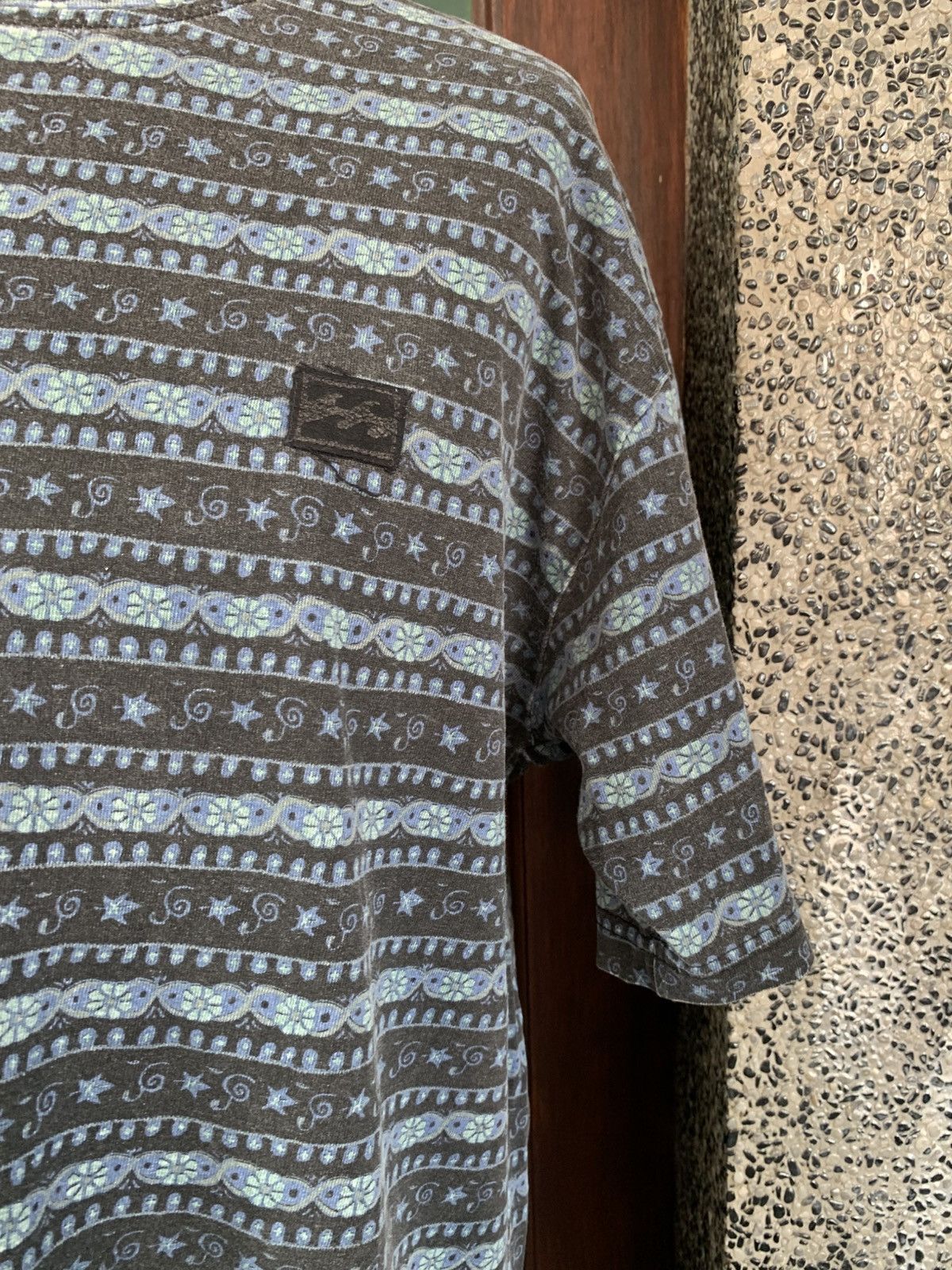 Billabong Vintage 90s Billabong Striped Surf/Surfing/Surfboards Tshirt Size US S / EU 44-46 / 1 - 2 Thumbnail