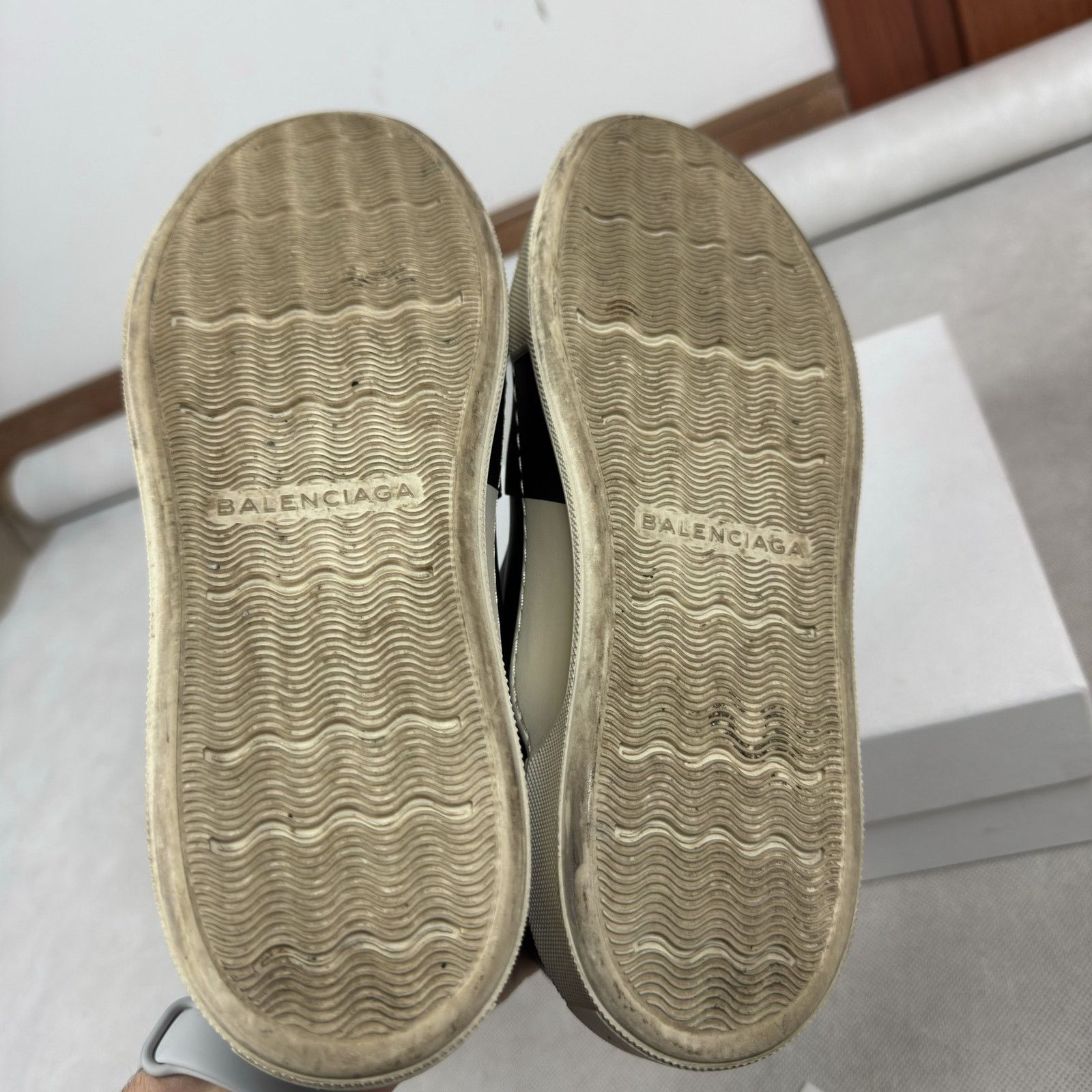 Balenciaga Balenciaga Black Slip On Sneakers Shoes 39 Size US 9 / IT 39 - 10 Thumbnail