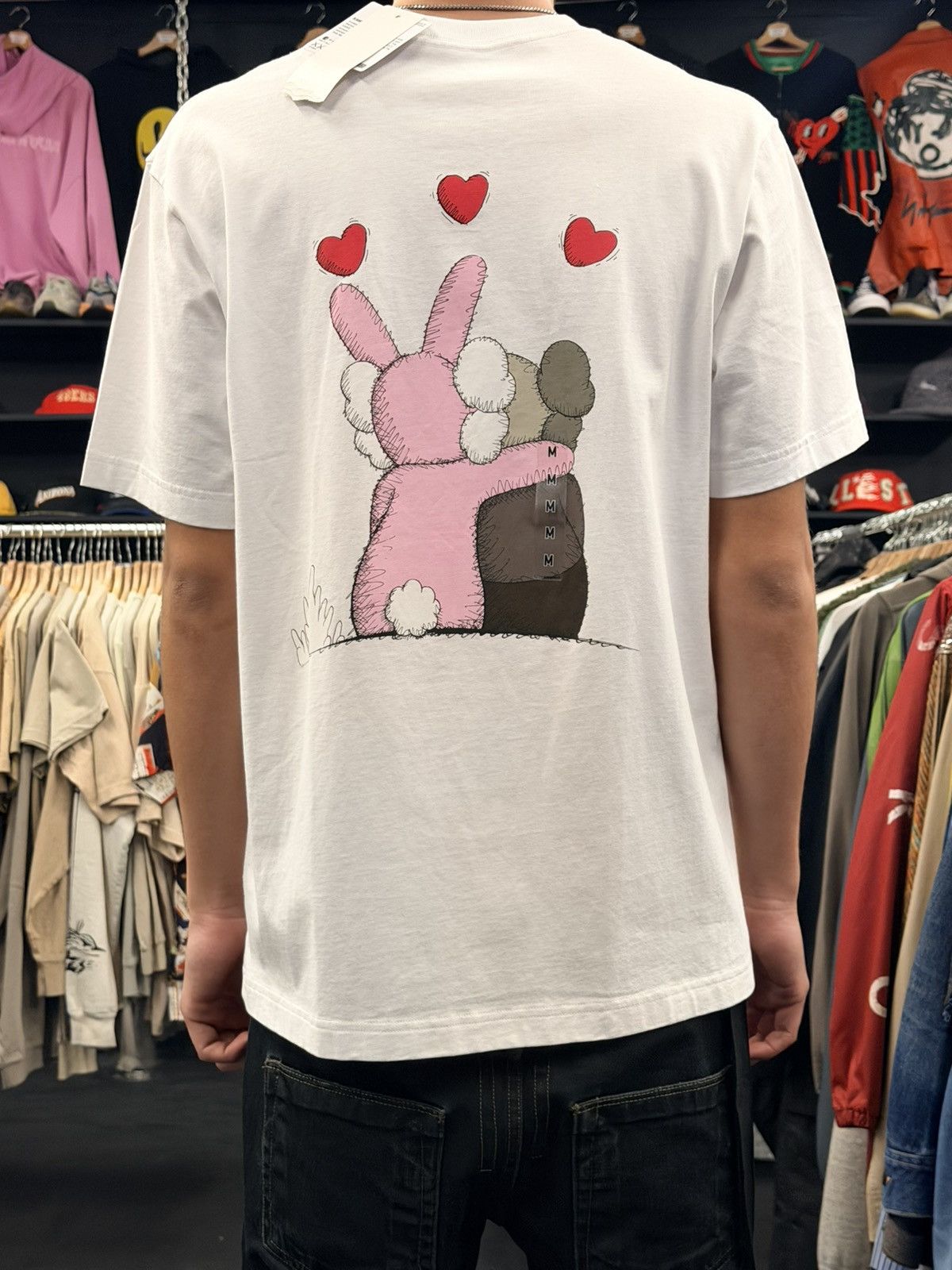 Uniqlo Uniqlo Bunny Tee Size US M / EU 48-50 / 2 - 2 Thumbnail