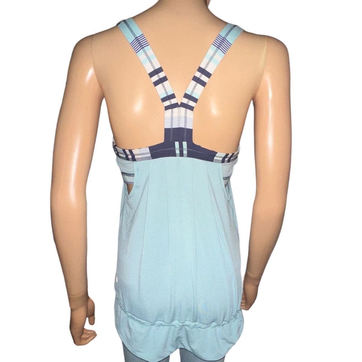 Lululemon Lululemon Athletica Rest Less aqua tank top Size M / US 6-8 / IT 42-44 - 8 Thumbnail