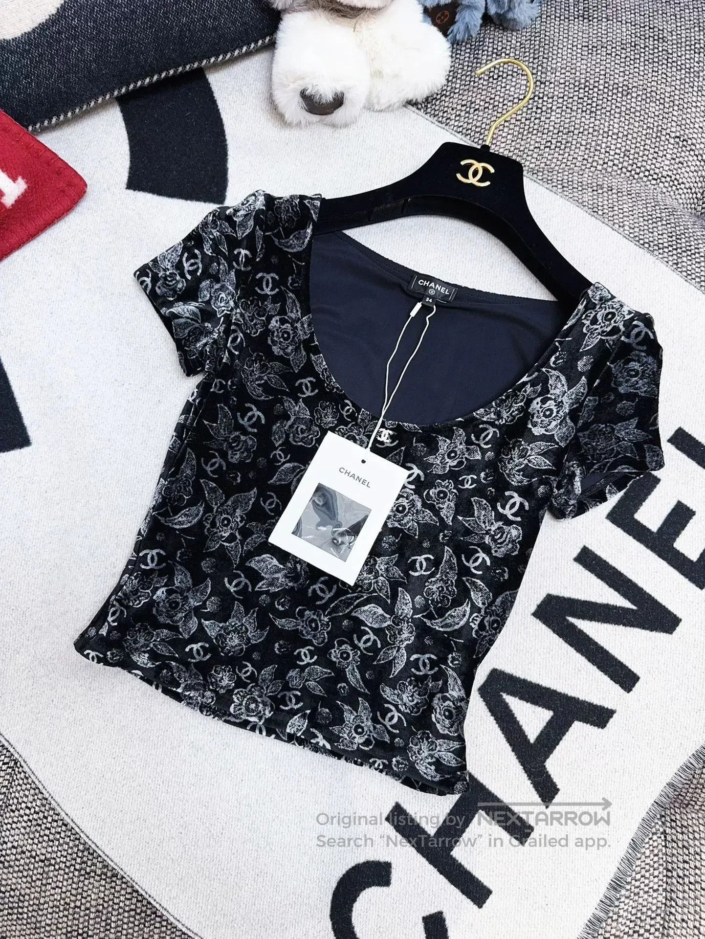 Chanel Chanel 24B Burnout Velvet Short-Sleeve T-Shirt. Size US M / EU 48-50 / 2 - 6 Thumbnail