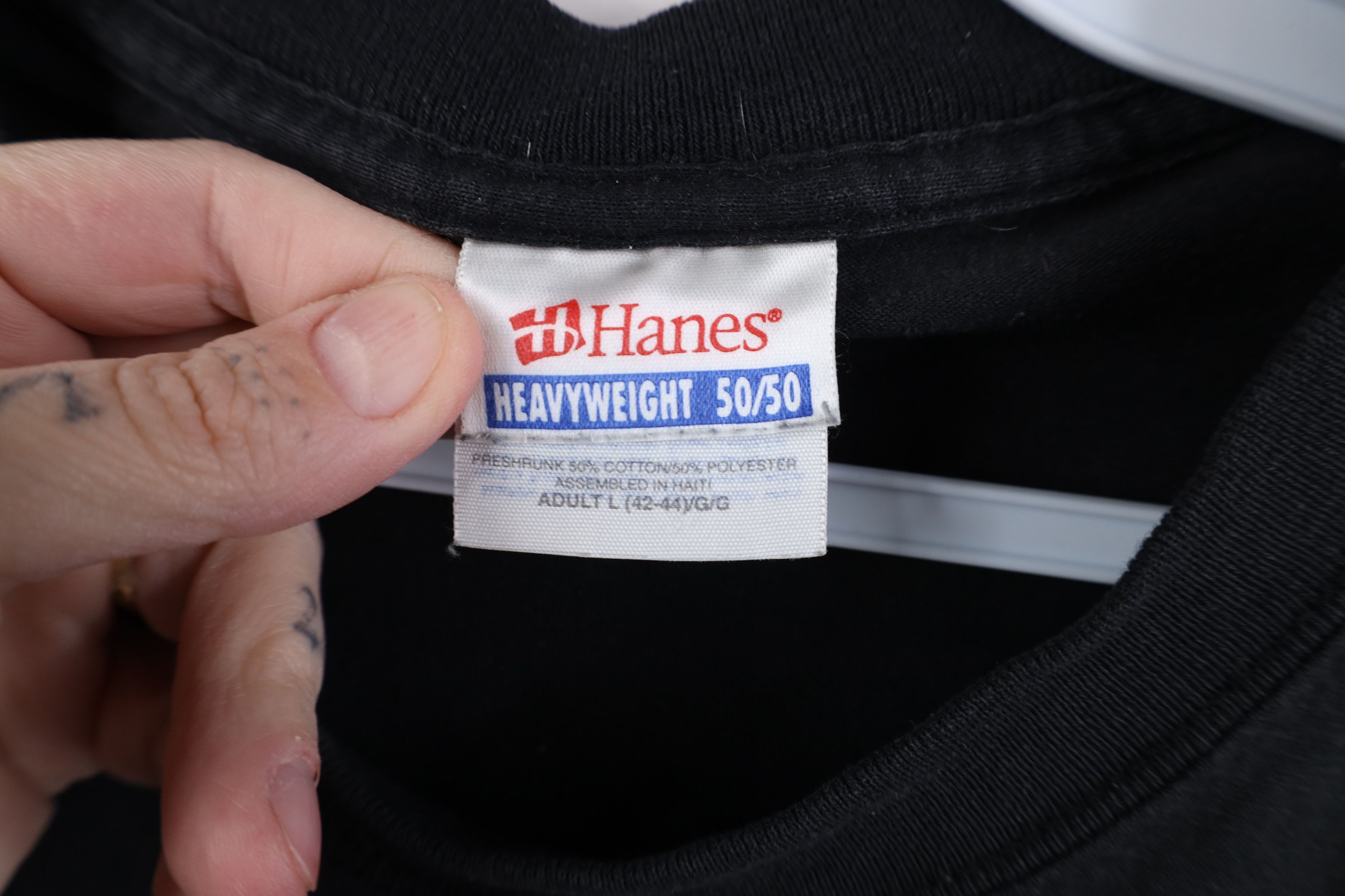 Hanes Vintage 90s Y2K Hanes Heavyweight Short Sleeve T-Shirt Black Size US L / EU 52-54 / 3 - 5 Thumbnail