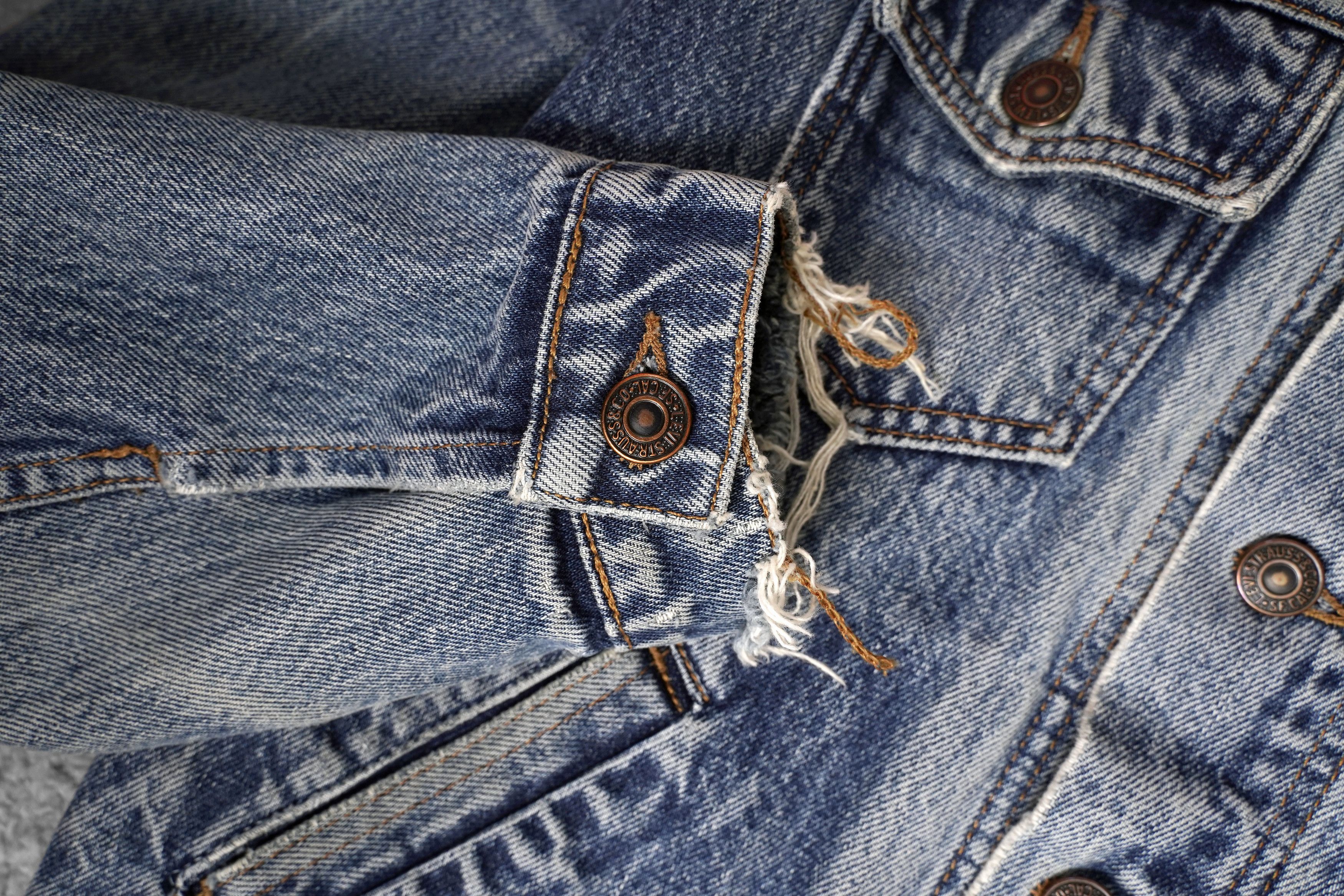 Levi's Vintage Clothing Levi’s Orange Tab Denim Jacket Made in Italy Vintage 1997 Size M / US 6-8 / IT 42-44 - 10 Thumbnail