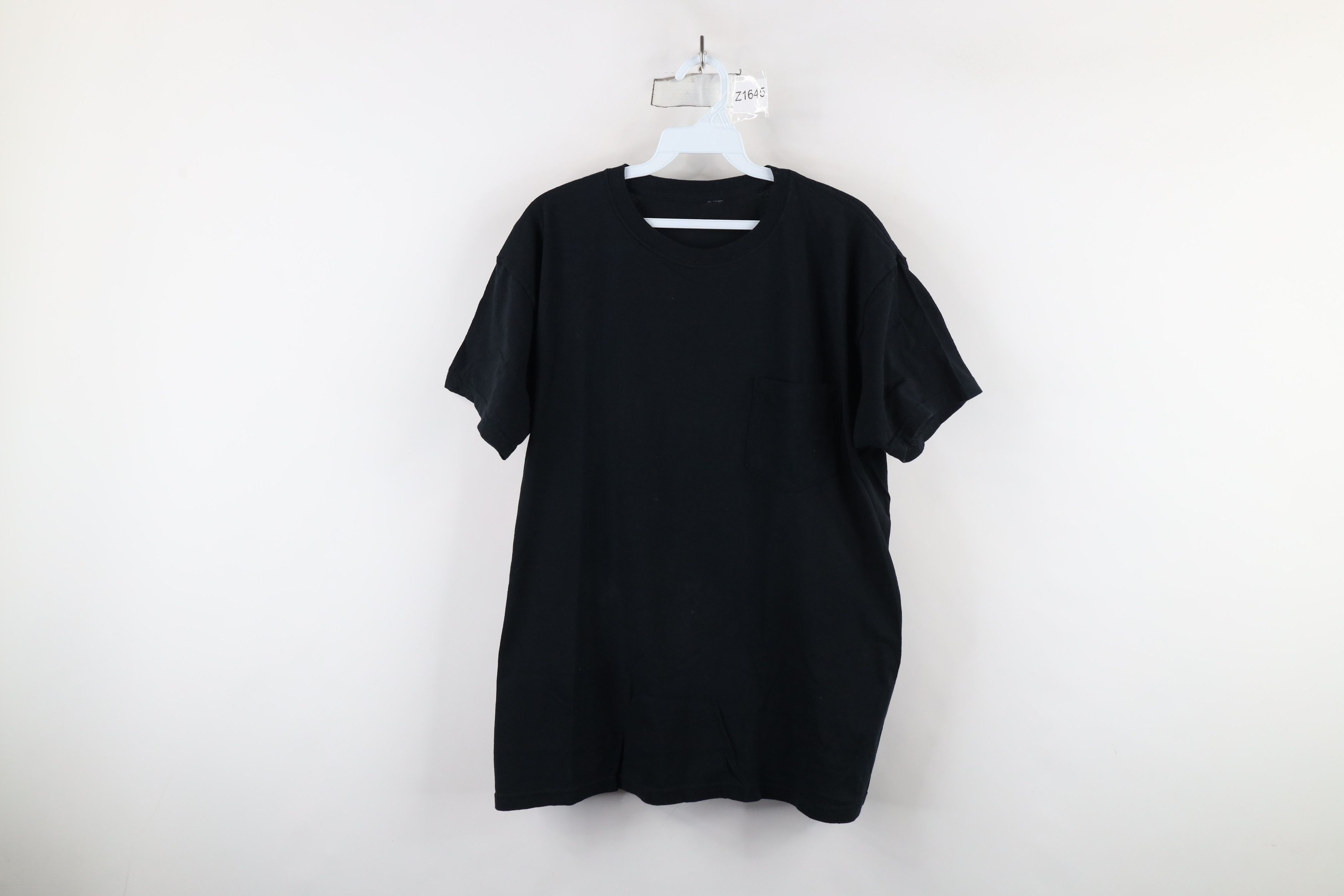 Vintage Vintage 90s Streetwear Short Sleeve T-Shirt Black Cotton Size US L / EU 52-54 / 3 - 1 Thumbnail