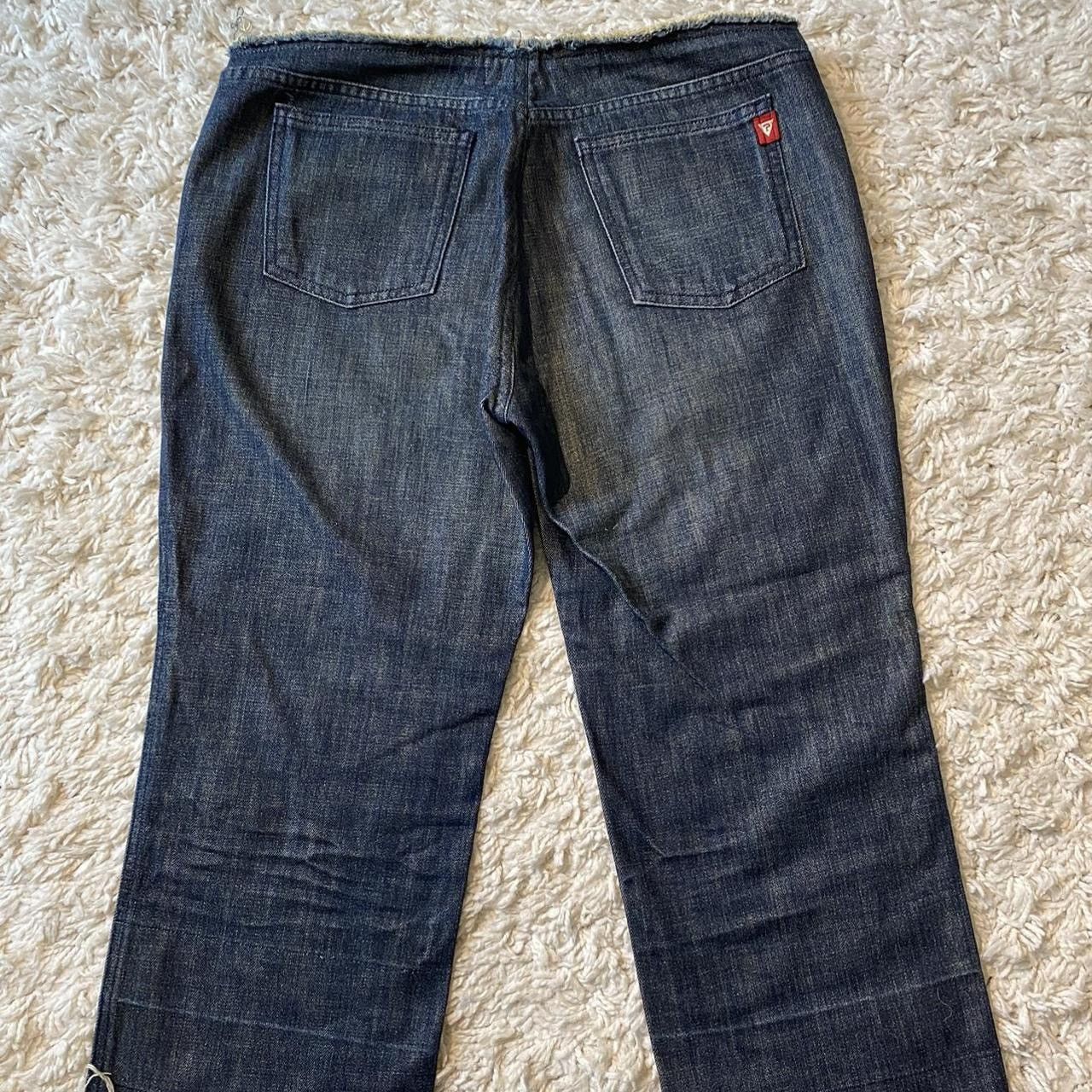 Guess GUESS Denim Capri Pant Low-Rise Distressed Y2K Size 32" / US 10 / IT 46 - 3 Thumbnail