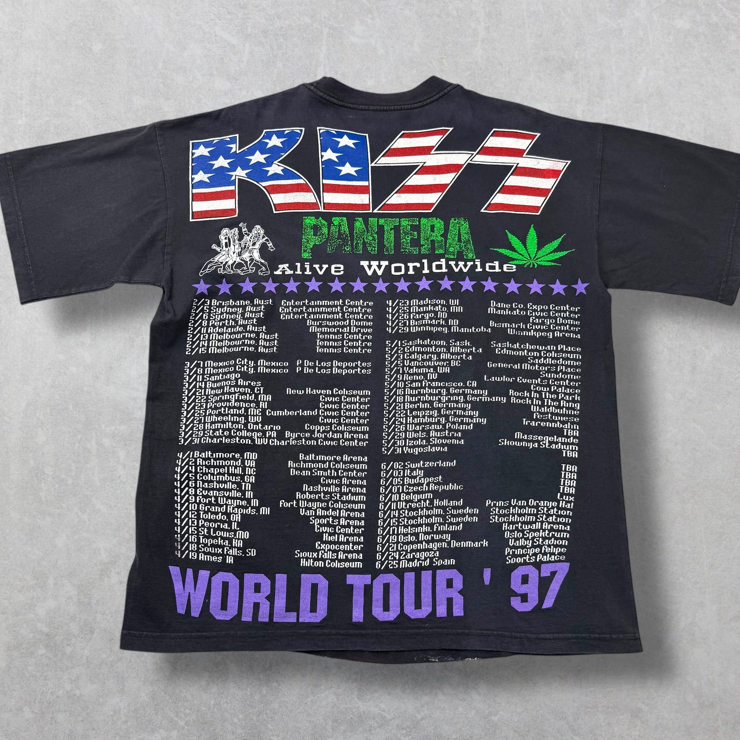Vintage Vintage '97 Resurreccion Kiss & Pantera Tour Tee XL Size US XL / EU 56 / 4 - 2 Thumbnail