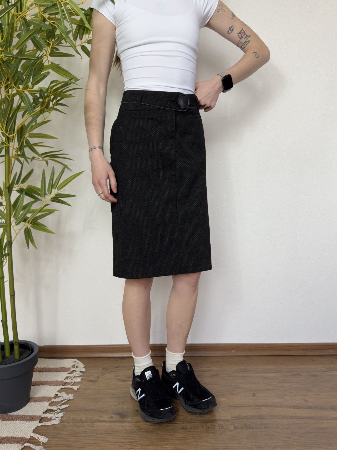 Cop Copine COP COPINE 2000s STYLE CLASSIC MIDI SKIRT Size 29" - 2 Thumbnail