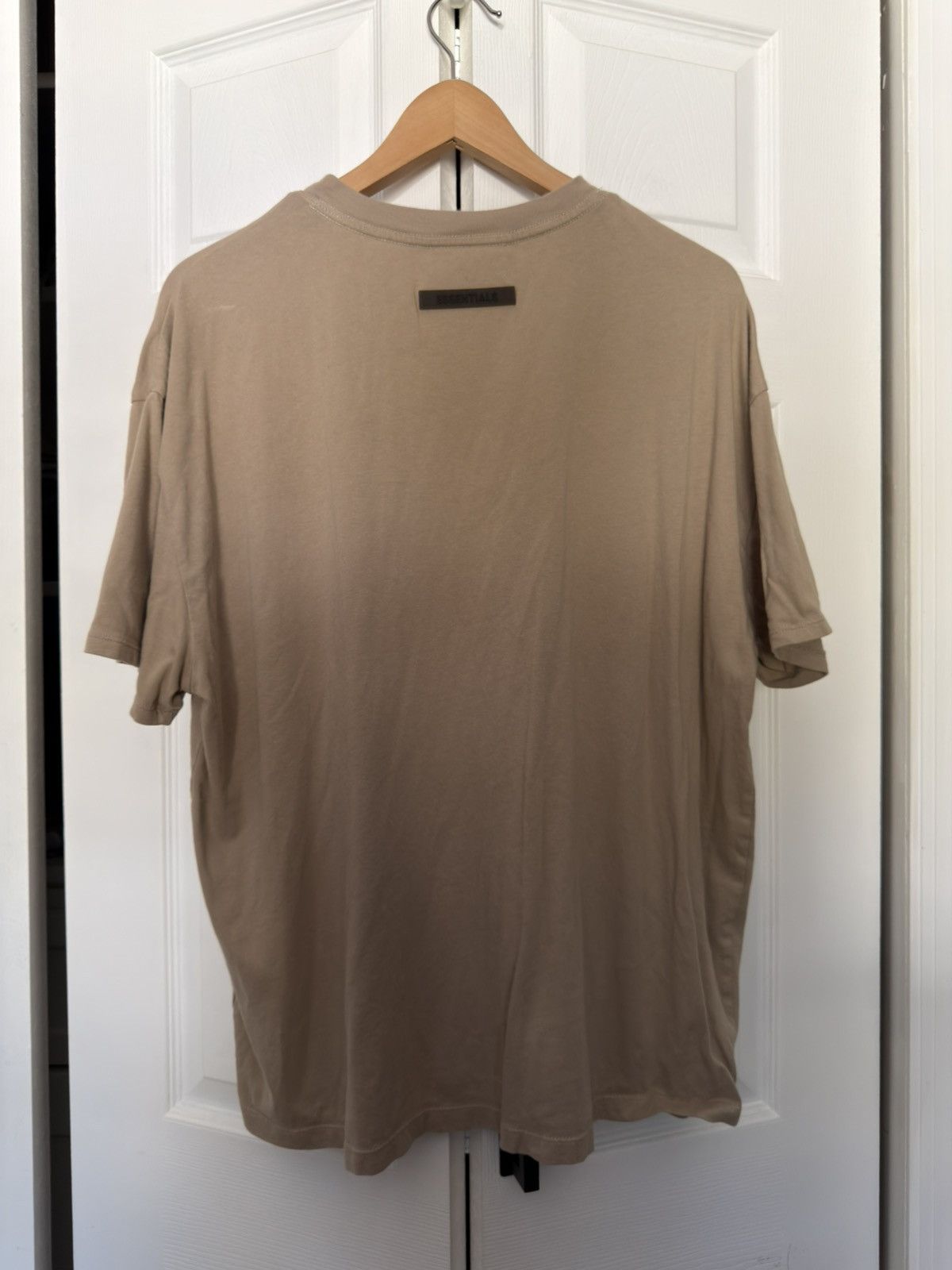 Essentials Fear of God Essentials Tan T-Shirt Size US S / EU 44-46 / 1 - 5 Thumbnail