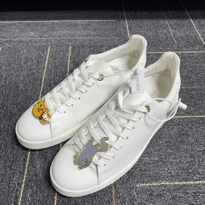 Louis Vuitton Louis Vuitton Cat Illustration White Sneakers 0079 Size US 7 / IT 37 - 1 Thumbnail