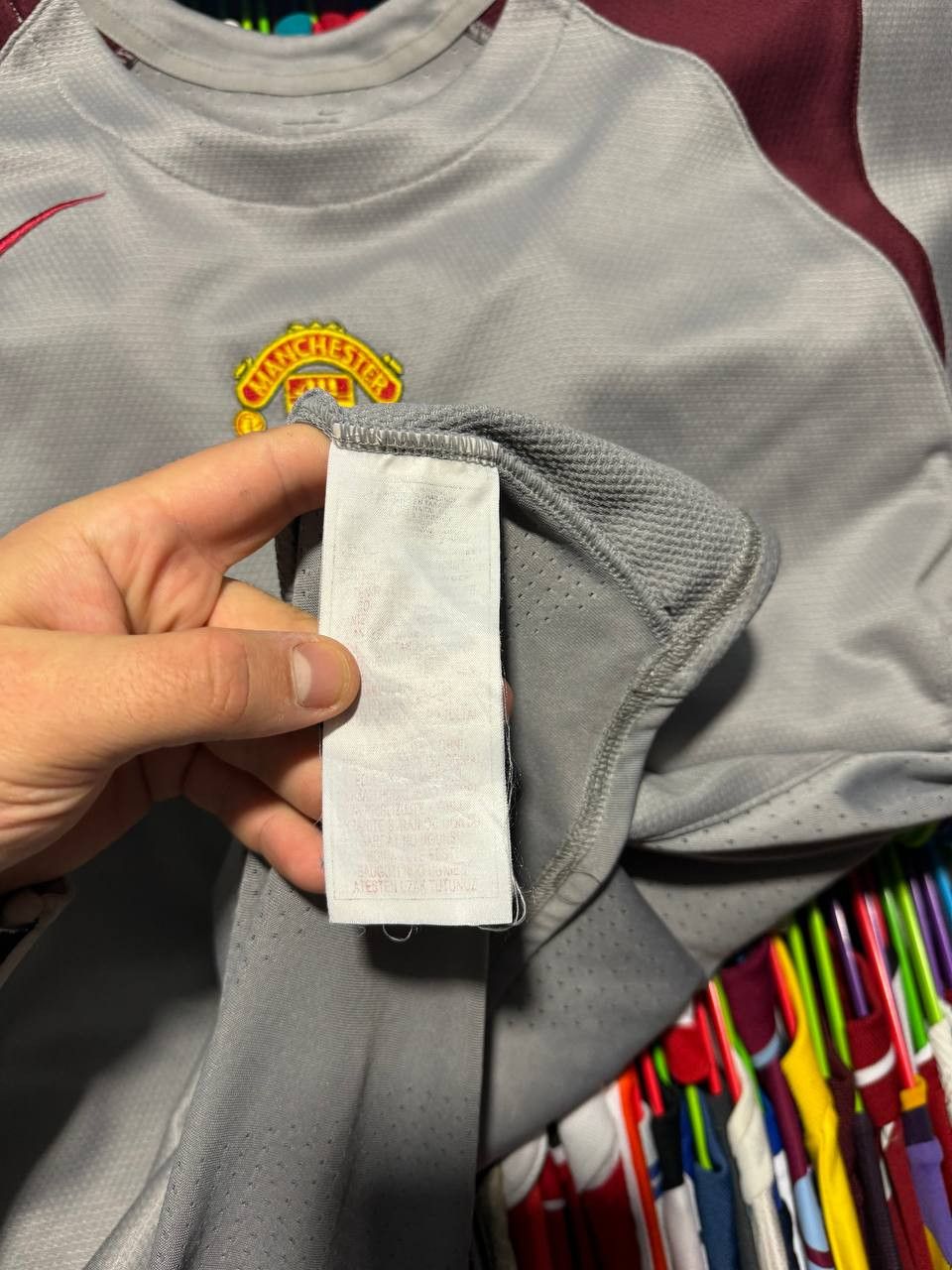 Nike × Vintage Vintage 2004 Nike Manchester United Training Jersey Large Size US L / EU 52-54 / 3 - 13 Thumbnail