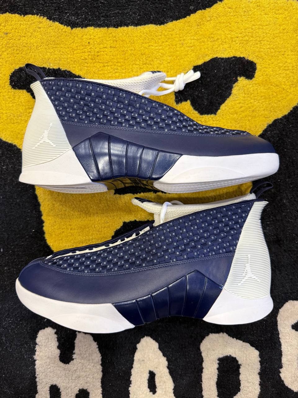 Nike Jordan 15 Retro Obsidian (2017) 881429-400 Size US 12 / EU 45 - 2 Thumbnail