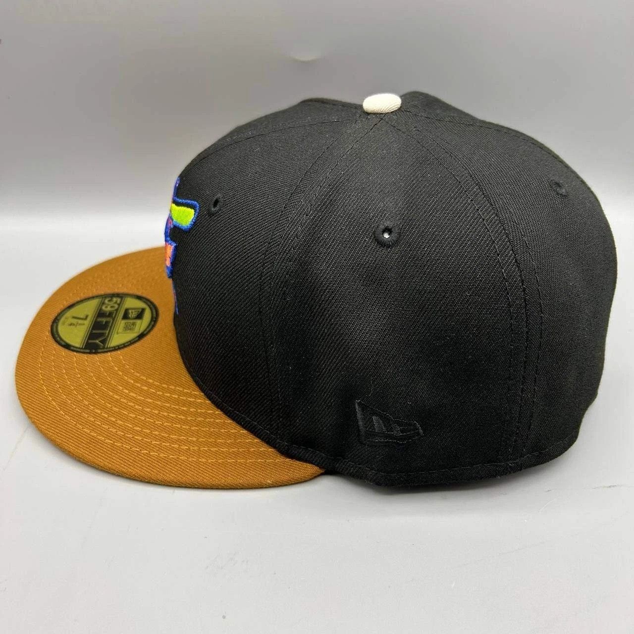 New Era Baltimore Orioles Gingerbread Hat Men 7 1/4 Black Fitted Cap Size ONE SIZE - 7 Thumbnail