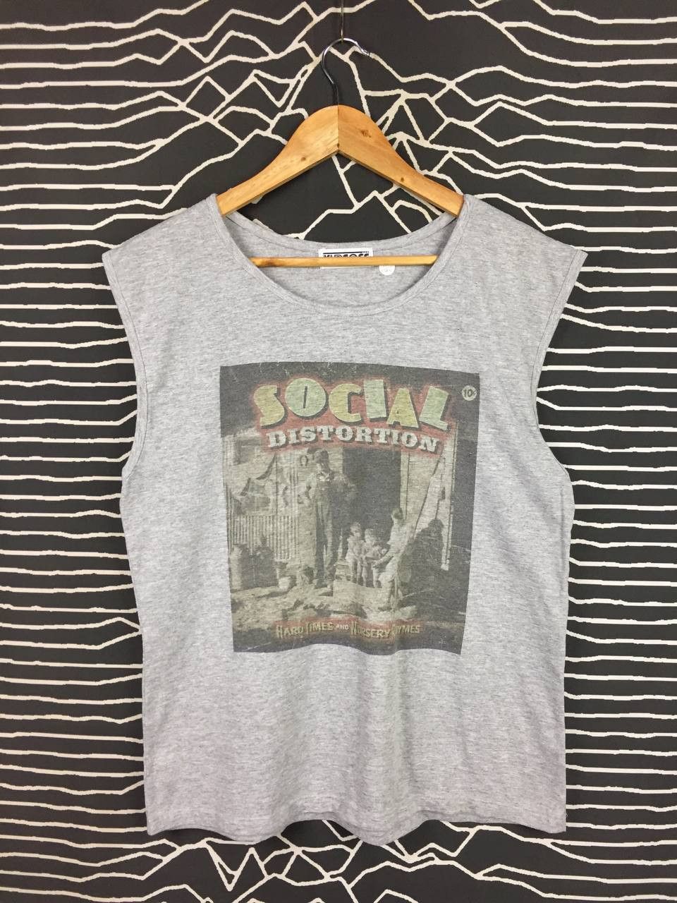 Band Tees Social Distortion Hard Times & Nursery Rhymes Sleeveless Tee Size US M / EU 48-50 / 2 - 1 Thumbnail
