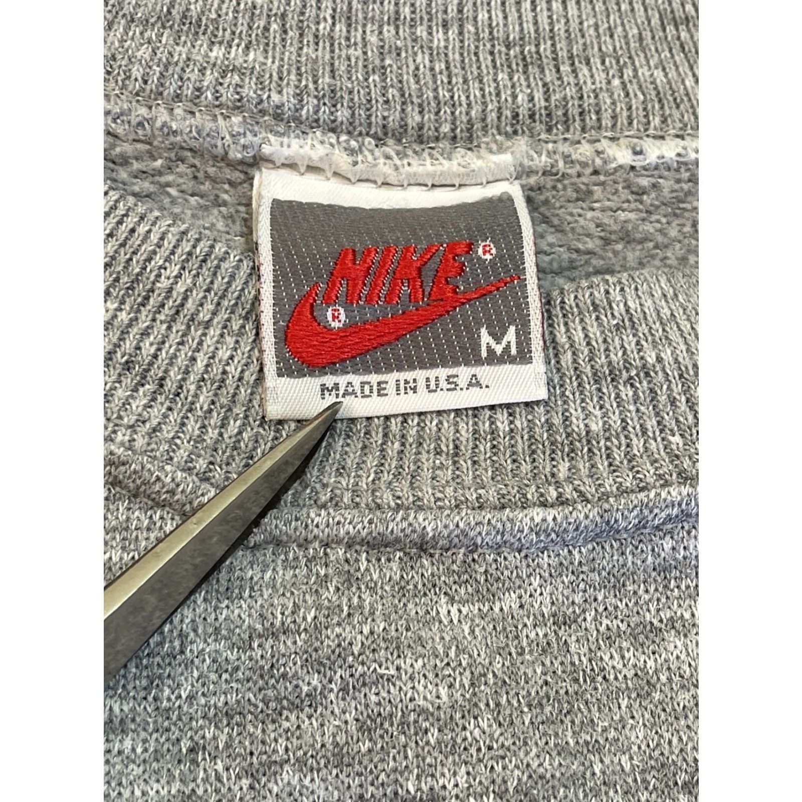 Nike VINTAGE Nike Air Crewneck Sweatshirt Mens Gray M 90s Hip Hop USA Size US M / EU 48-50 / 2 - 3 Thumbnail