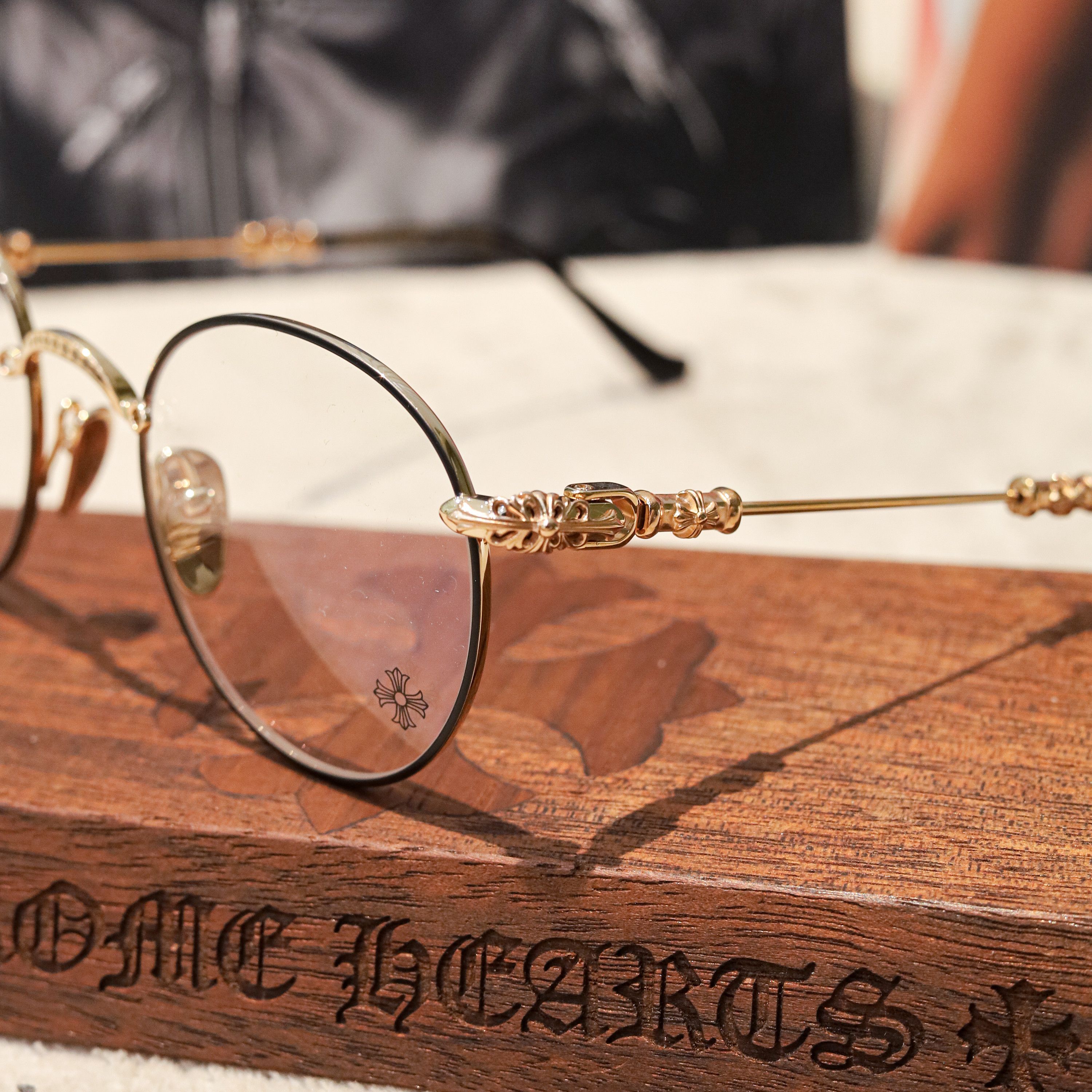 Chrome Hearts CHROME HEARTS BUBBA-A GOLD PLATED/PLASTIC Size ONE SIZE - 3 Thumbnail