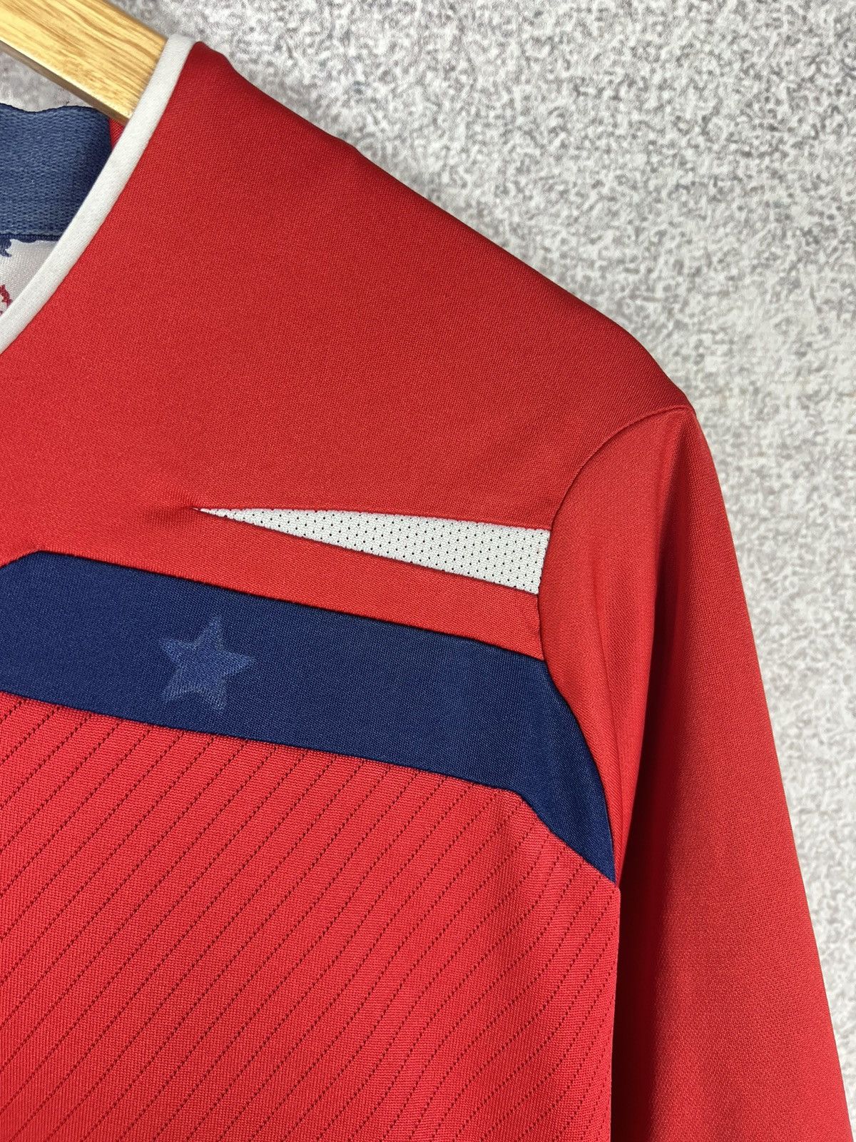 Umbro Vintage Umbro England 2008 Away Soccer Jersey Football Shirt Size US L / EU 52-54 / 3 - 3 Thumbnail