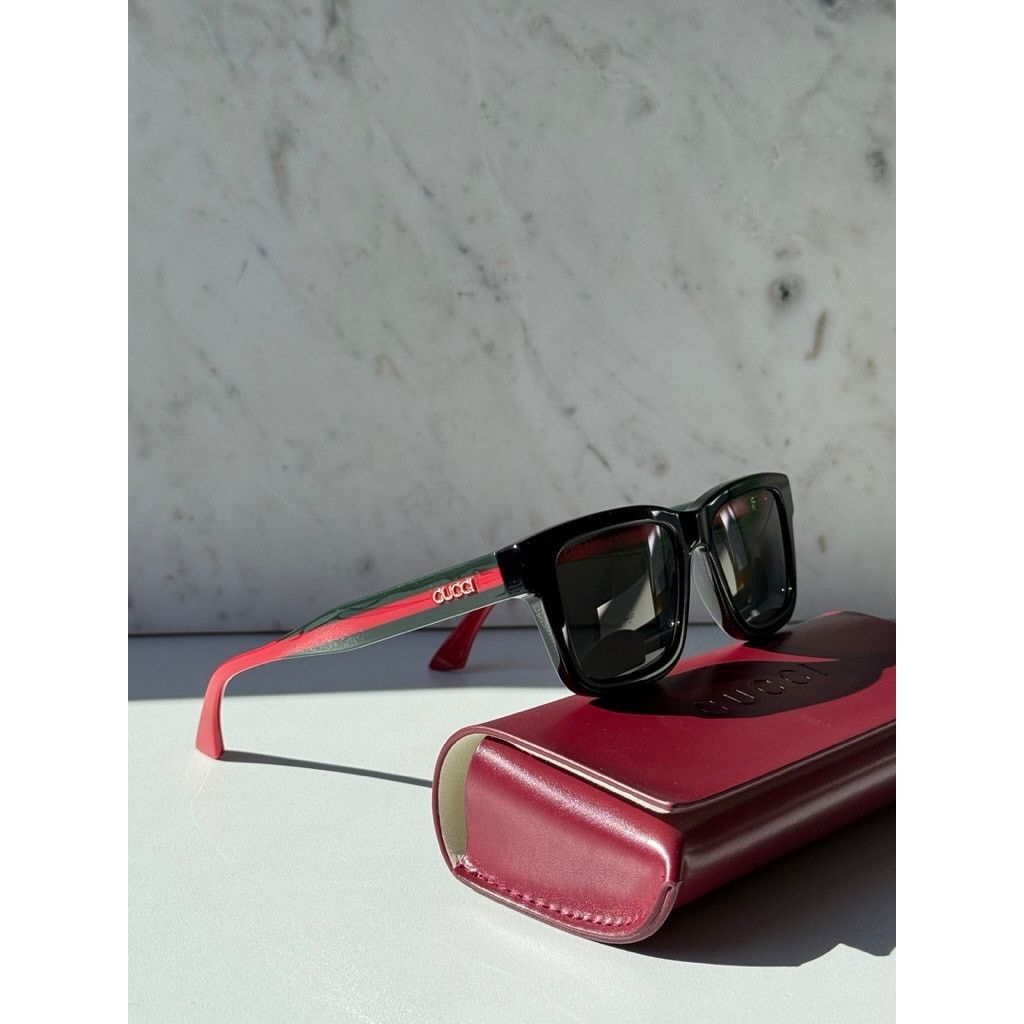 Gucci NEW Gucci GG1869S Black Squared Sunglasses $515 Size ONE SIZE - 9 Thumbnail