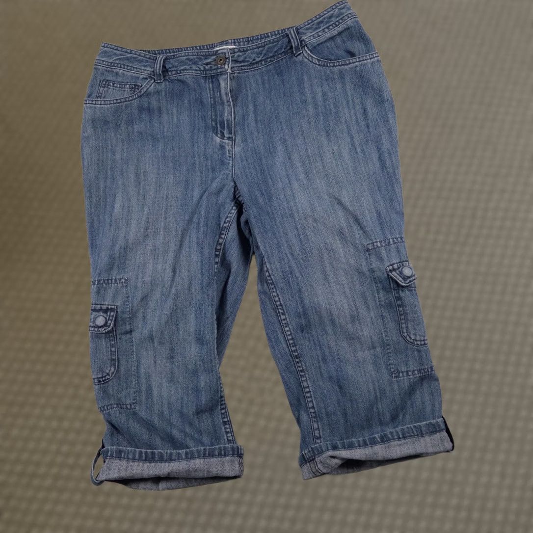Vintage Christopher & Banks Cargo Capri Jeans Womens 12 Denim Casual Size 34" / US 12 / IT 48 - 1 Thumbnail