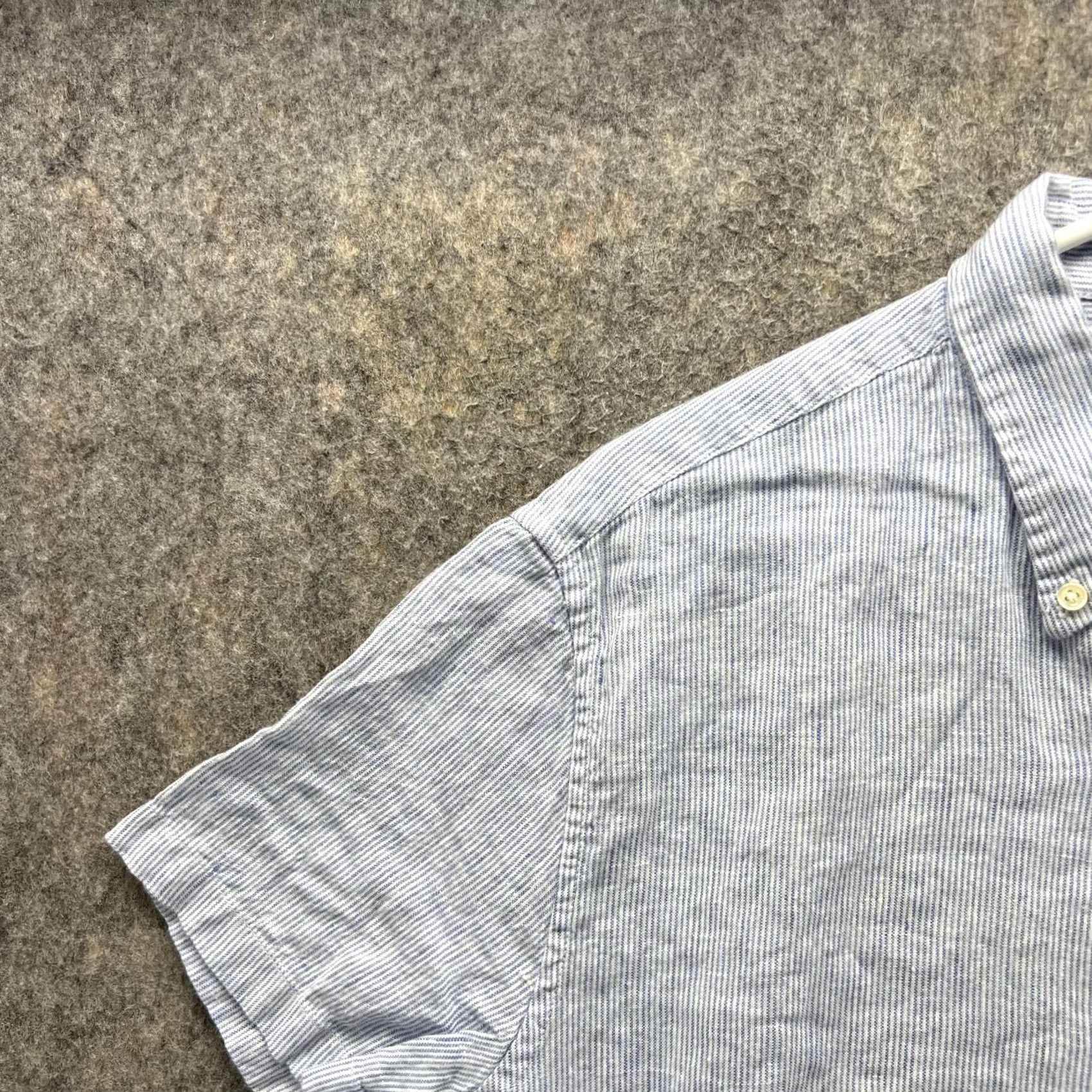 J.Crew J.CREW Shirt Men Large Adult Blue Seersucker Button-Down Slim Fit Striped Size US L / EU 52-54 / 3 - 3 Thumbnail