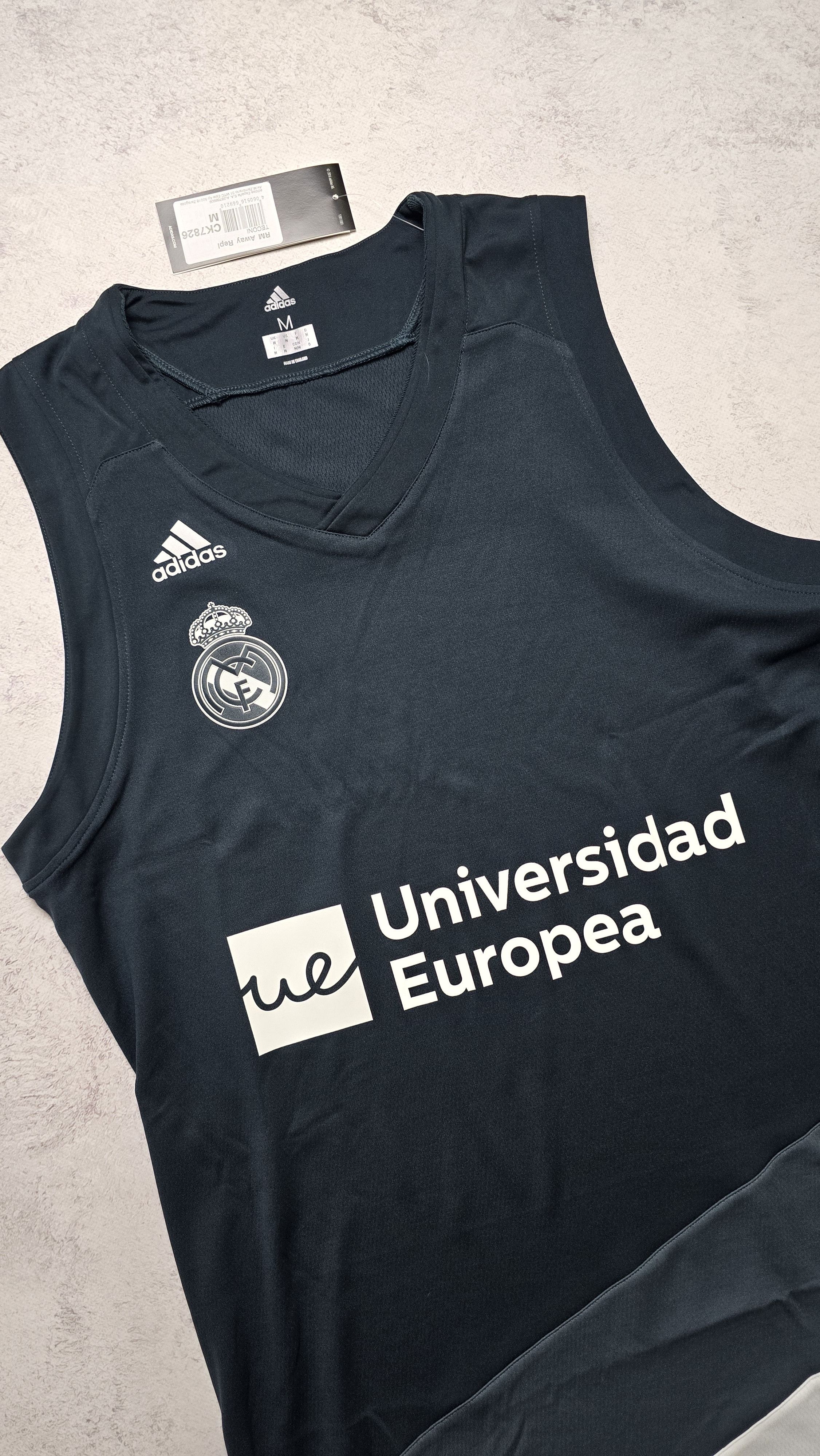 Adidas Adidas Real Madrid 2018-19 Away Basketball Jersey Size US M / EU 48-50 / 2 - 4 Thumbnail